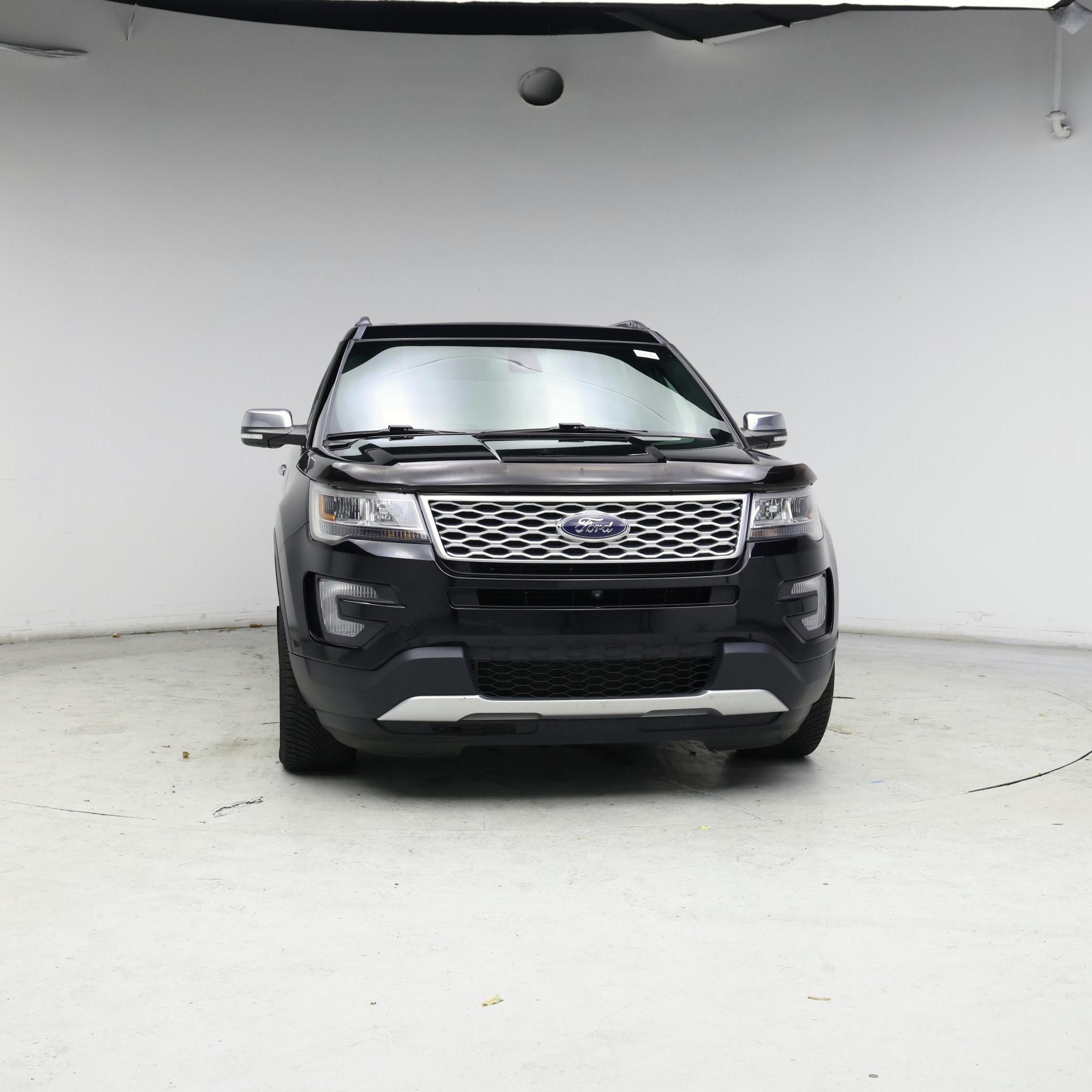 Thumbnail: 2017 Ford Explorer - 5
