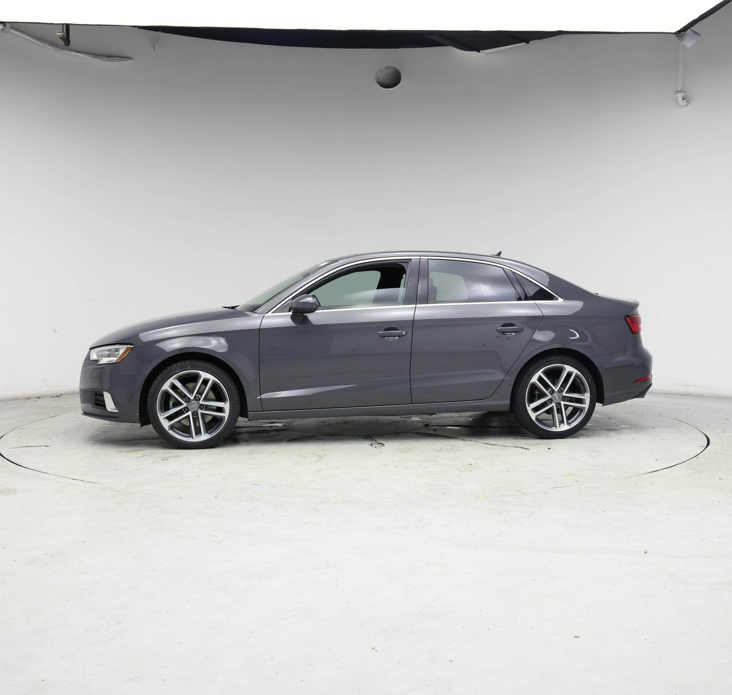 Thumbnail: 2019 Audi A3 - 3