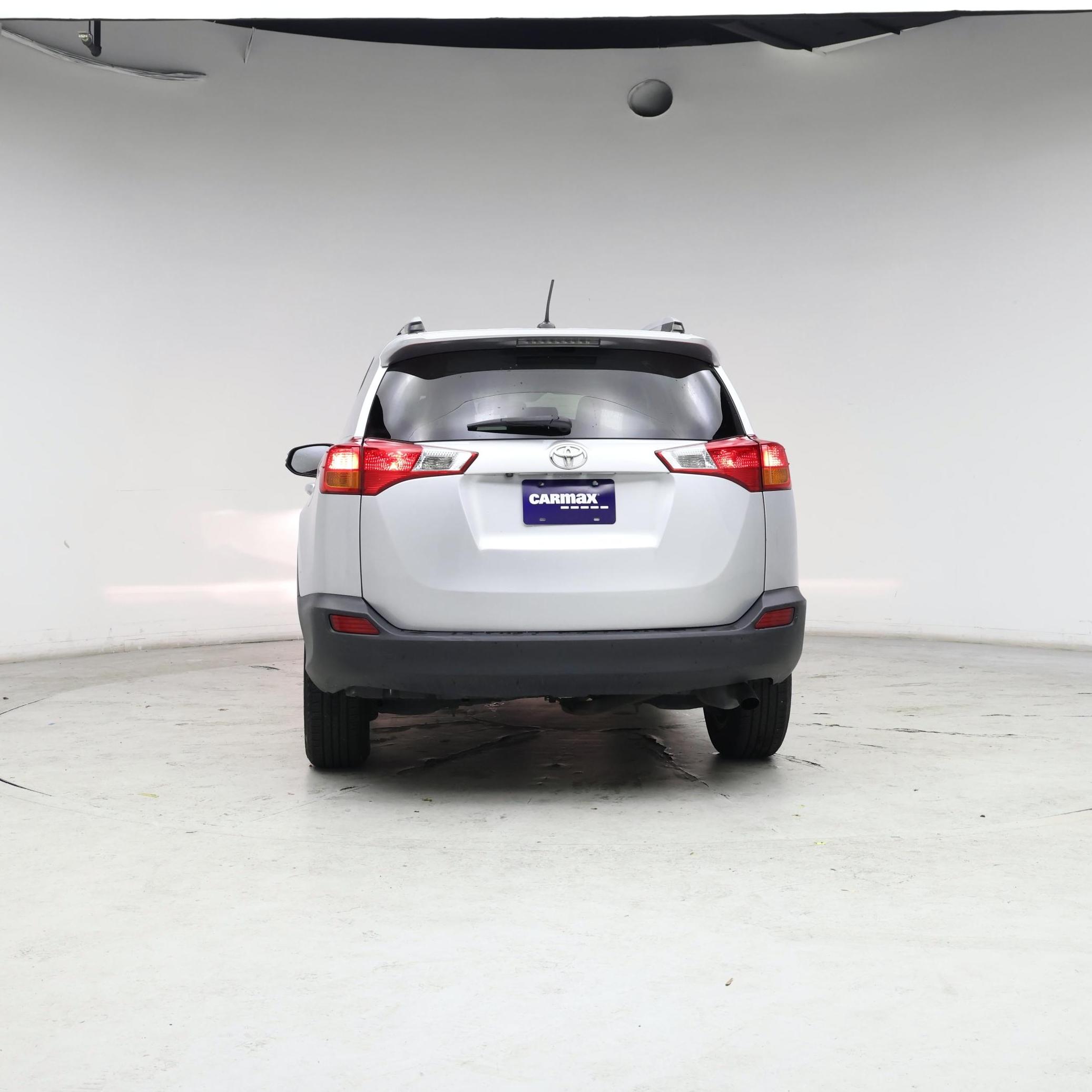 Thumbnail: 2015 Toyota RAV4 - 6