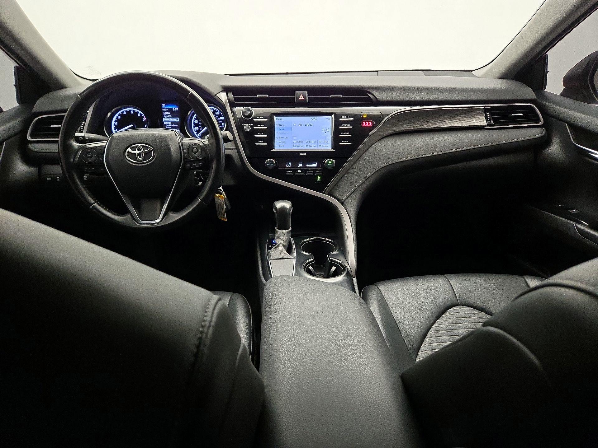 Thumbnail: 2020 Toyota Camry - 9