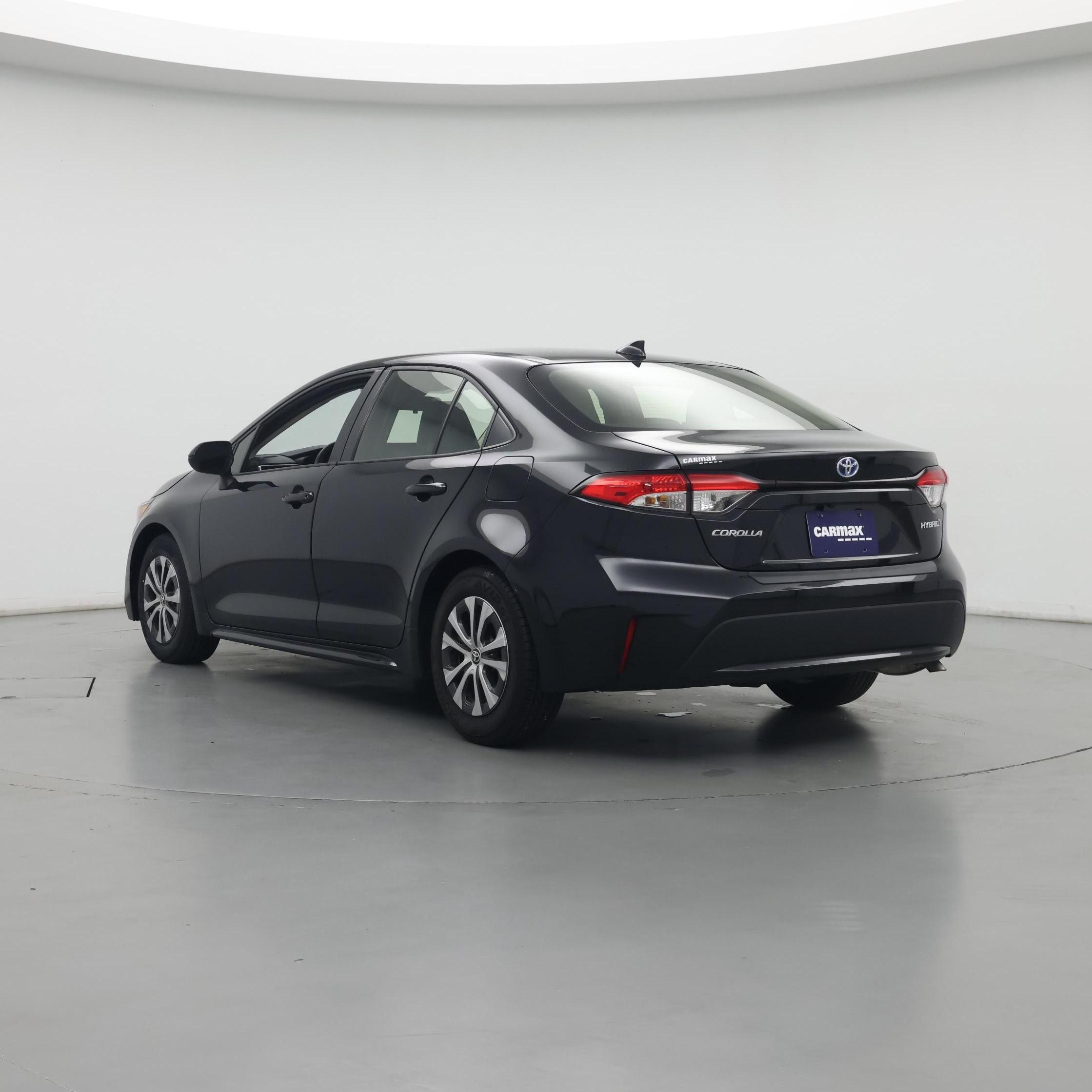 Thumbnail: 2022 Toyota Corolla - 2