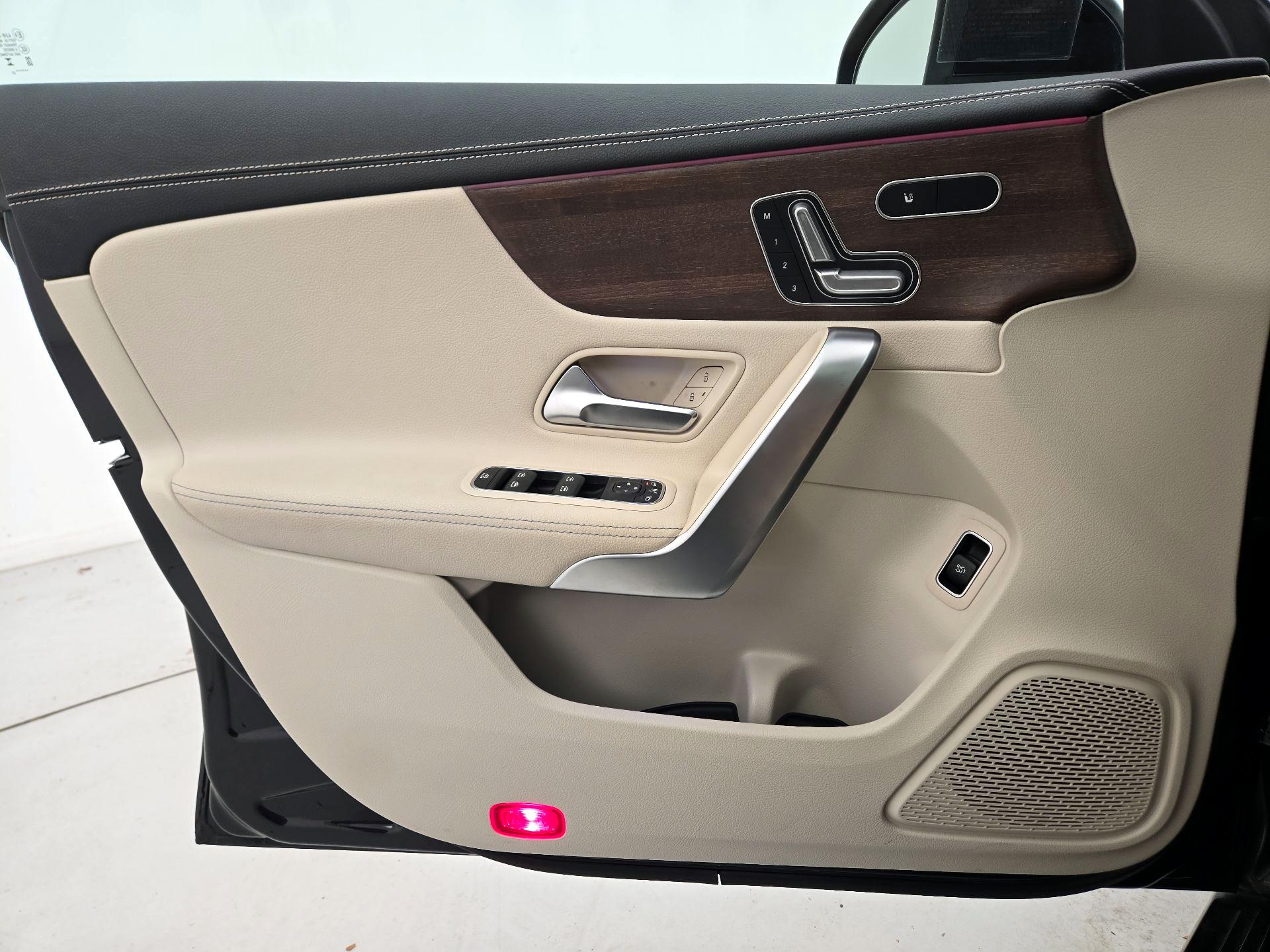 Thumbnail: 2023 Mercedes-Benz CLA - 12