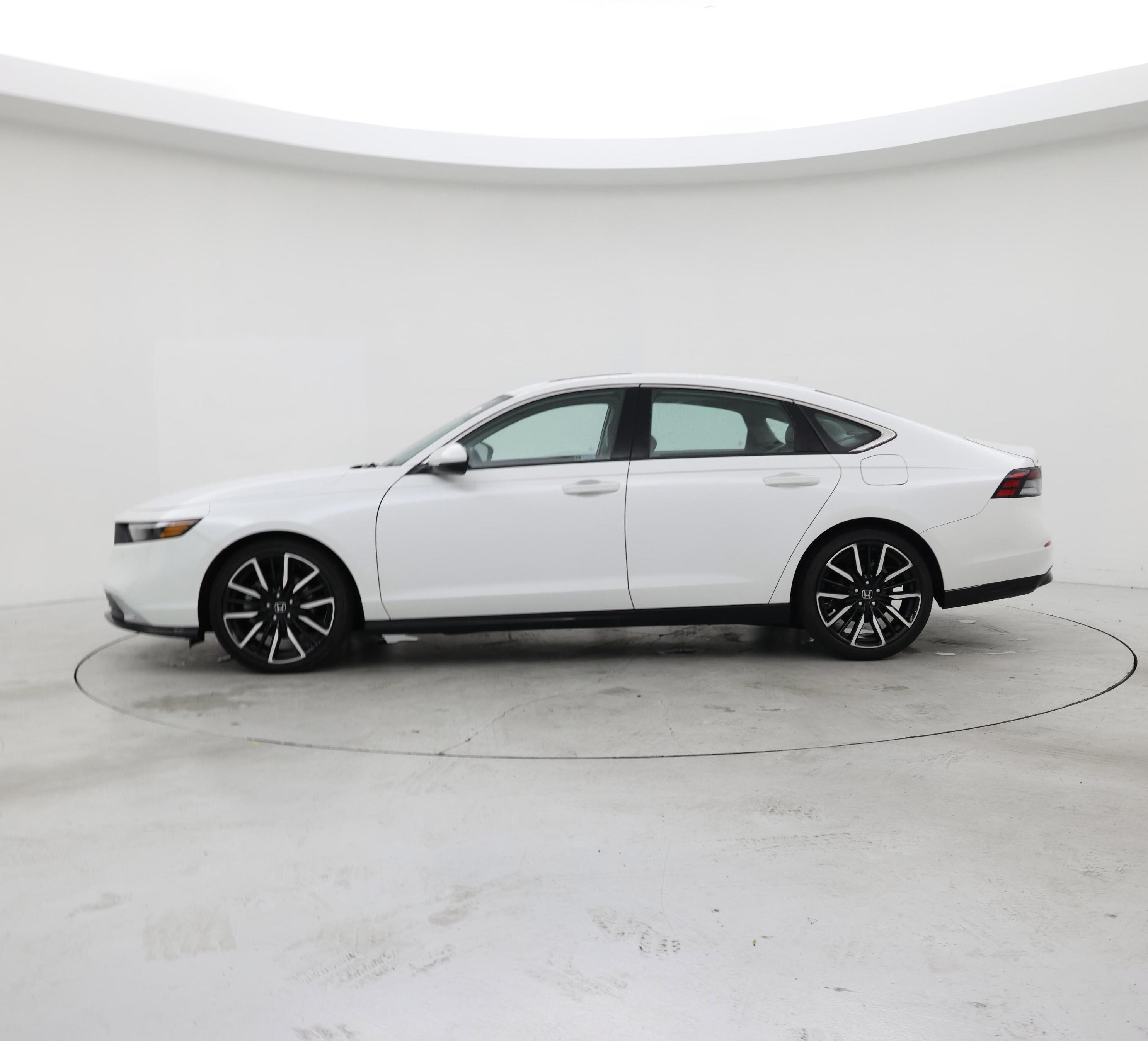 Thumbnail: 2023 Honda Accord - 3