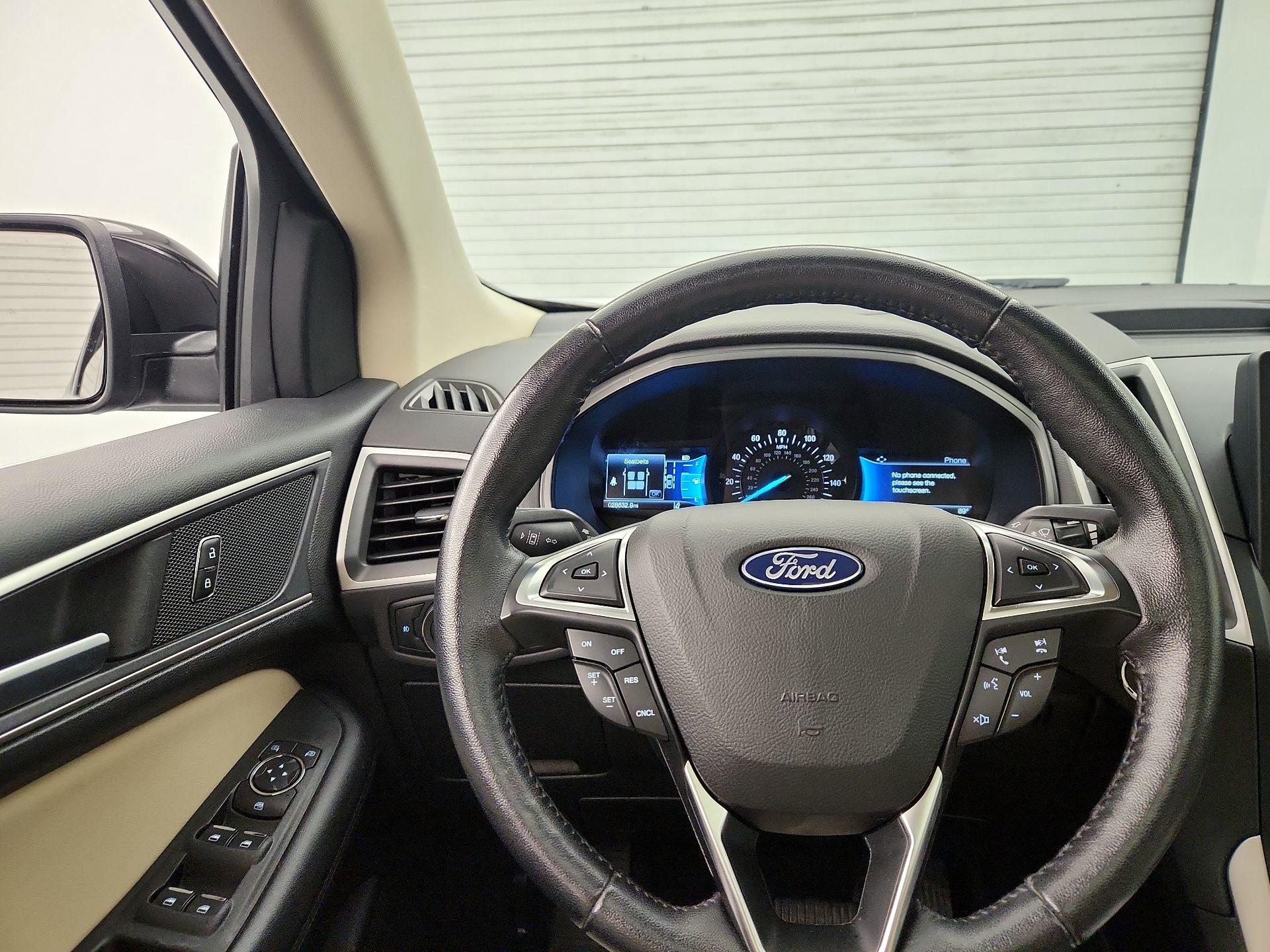 Thumbnail: 2022 Ford Edge - 10