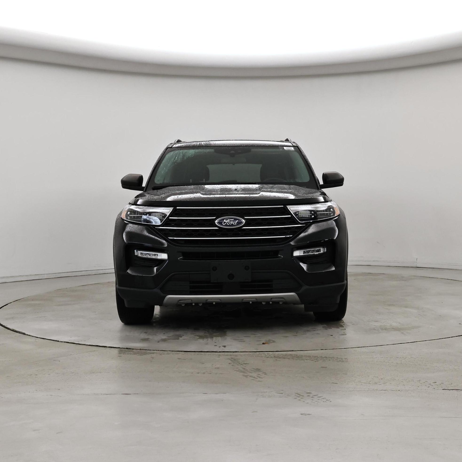 Thumbnail: 2022 Ford Explorer - 5