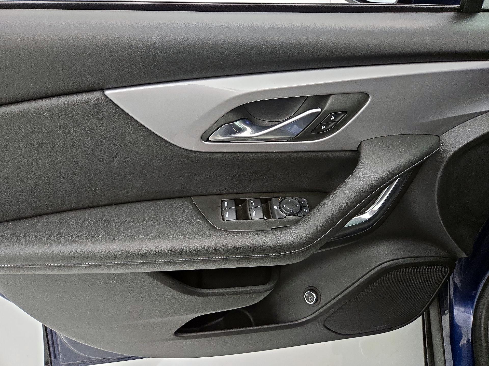 Thumbnail: 2022 Chevrolet Blazer - 12