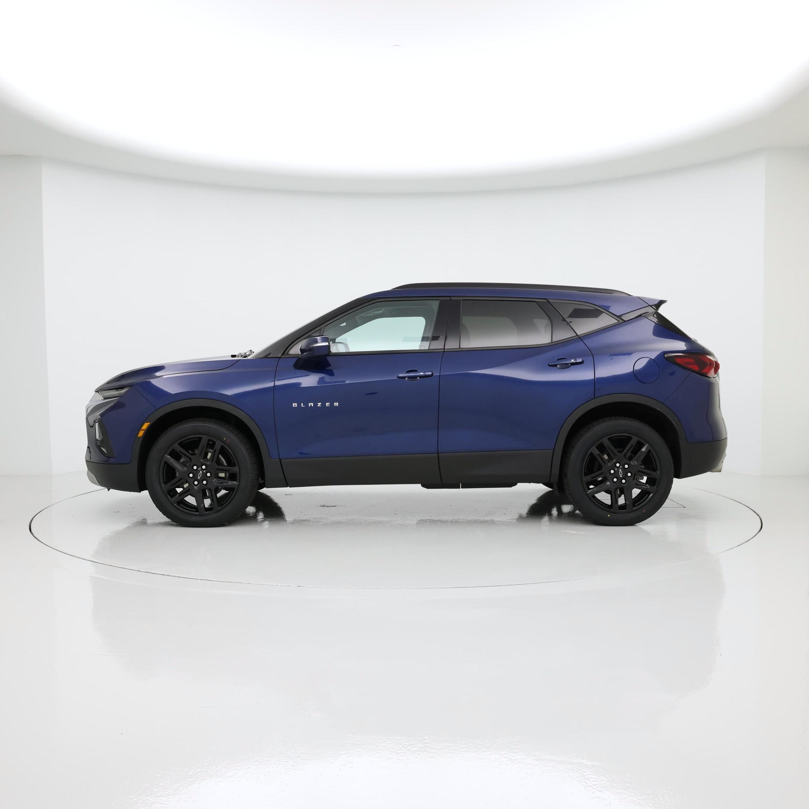 Thumbnail: 2022 Chevrolet Blazer - 3