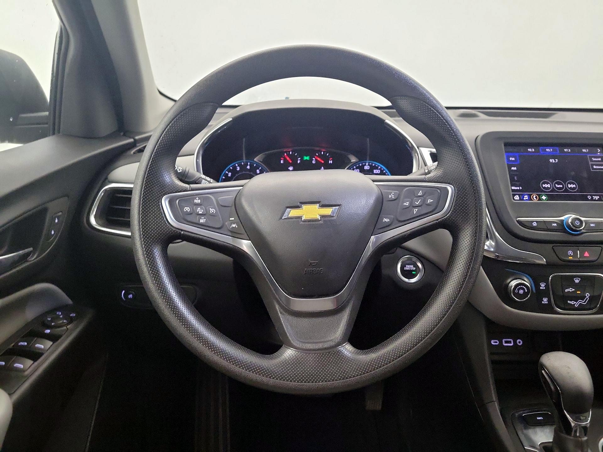 Thumbnail: 2023 Chevrolet Equinox - 10