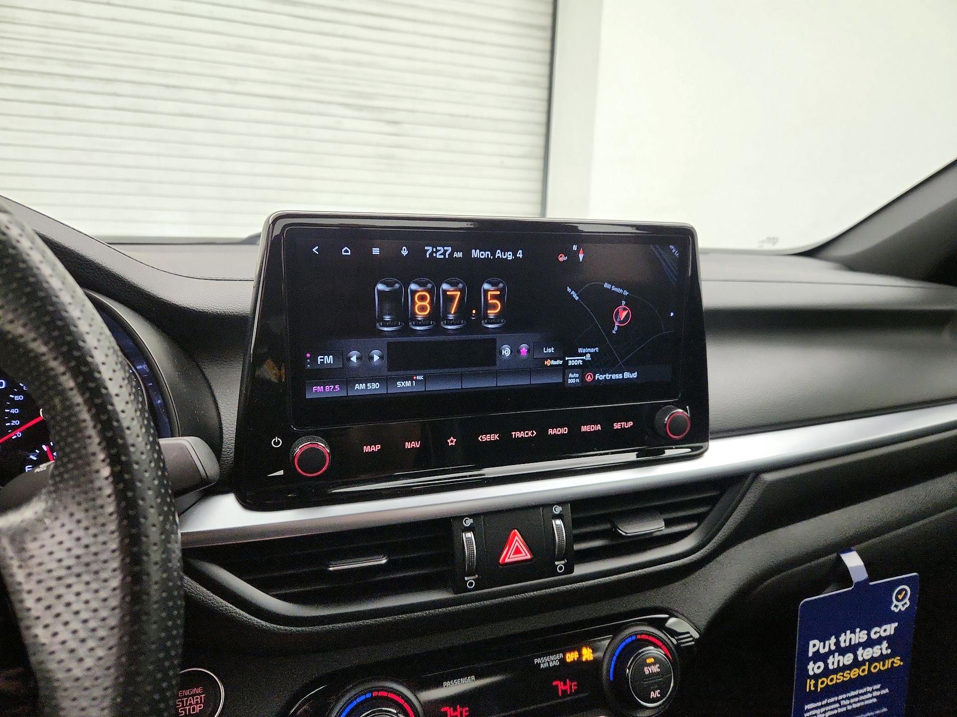 Thumbnail: 2022 Kia Forte - 15