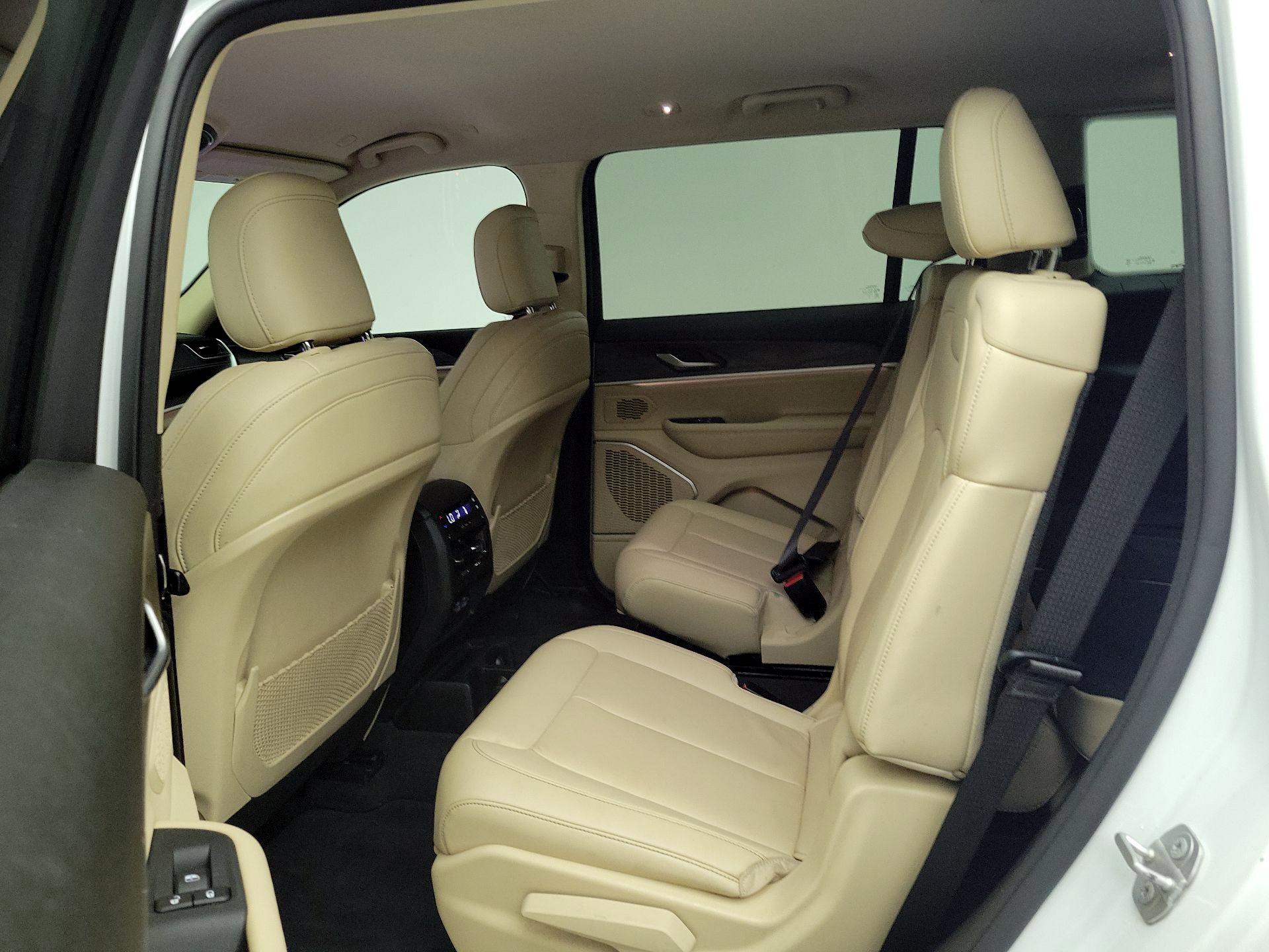 Thumbnail: 2021 Jeep Grand Cherokee L - 19