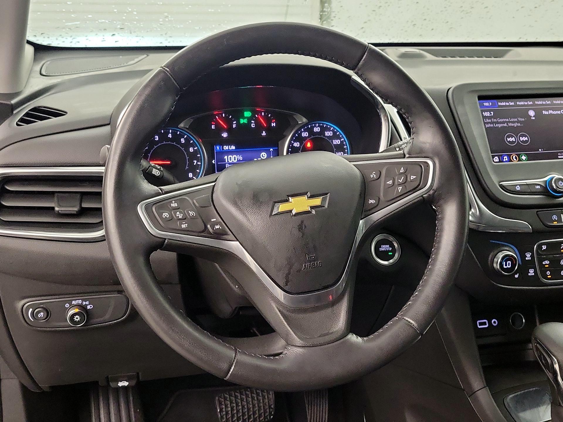 Thumbnail: 2022 Chevrolet Equinox - 10