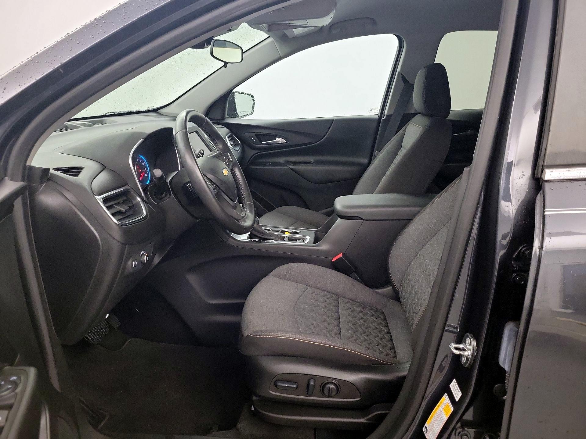 Thumbnail: 2022 Chevrolet Equinox - 11