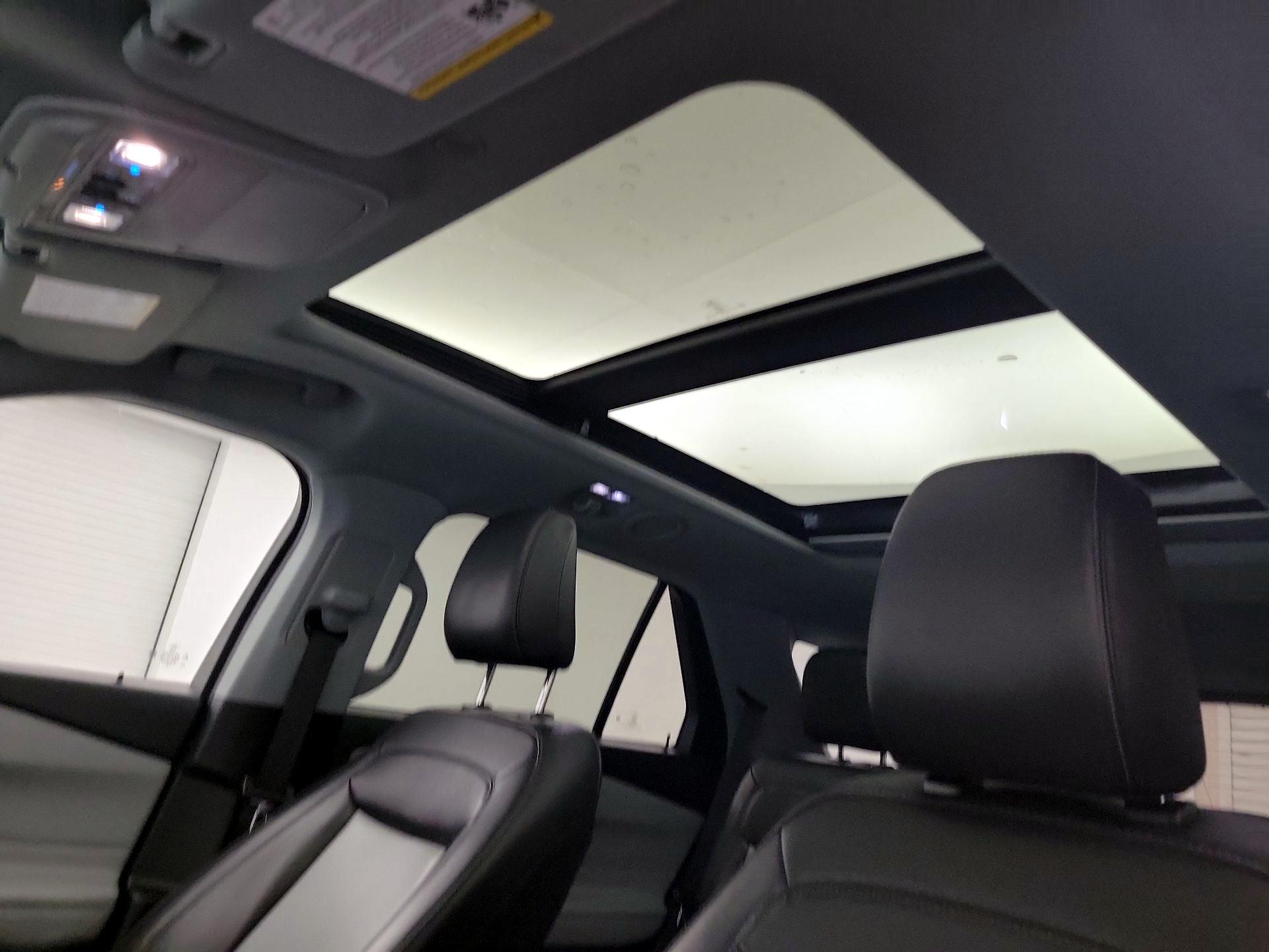 Thumbnail: 2022 Ford Explorer - 20