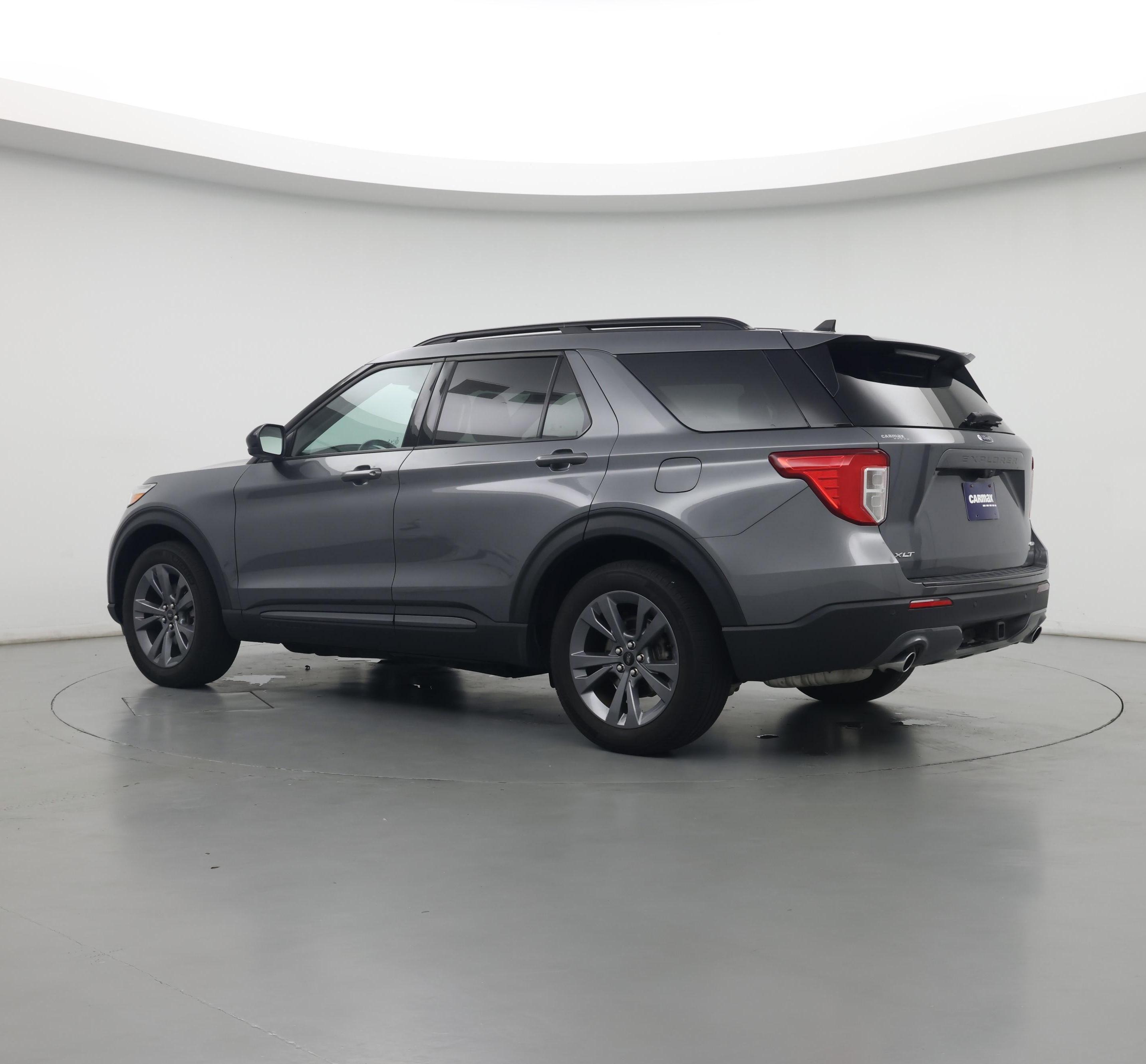 Thumbnail: 2022 Ford Explorer - 4