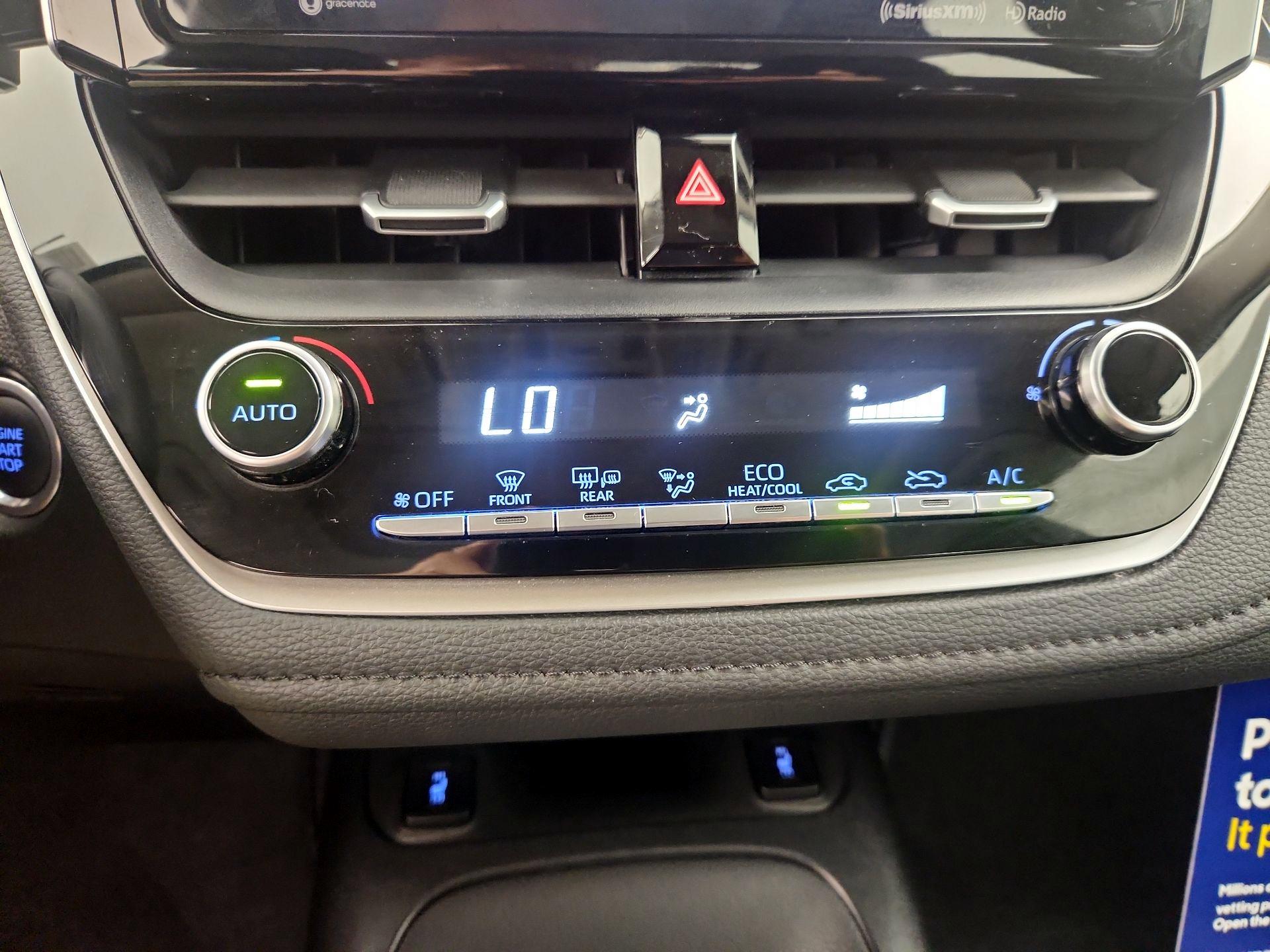 Thumbnail: 2021 Toyota Corolla - 16
