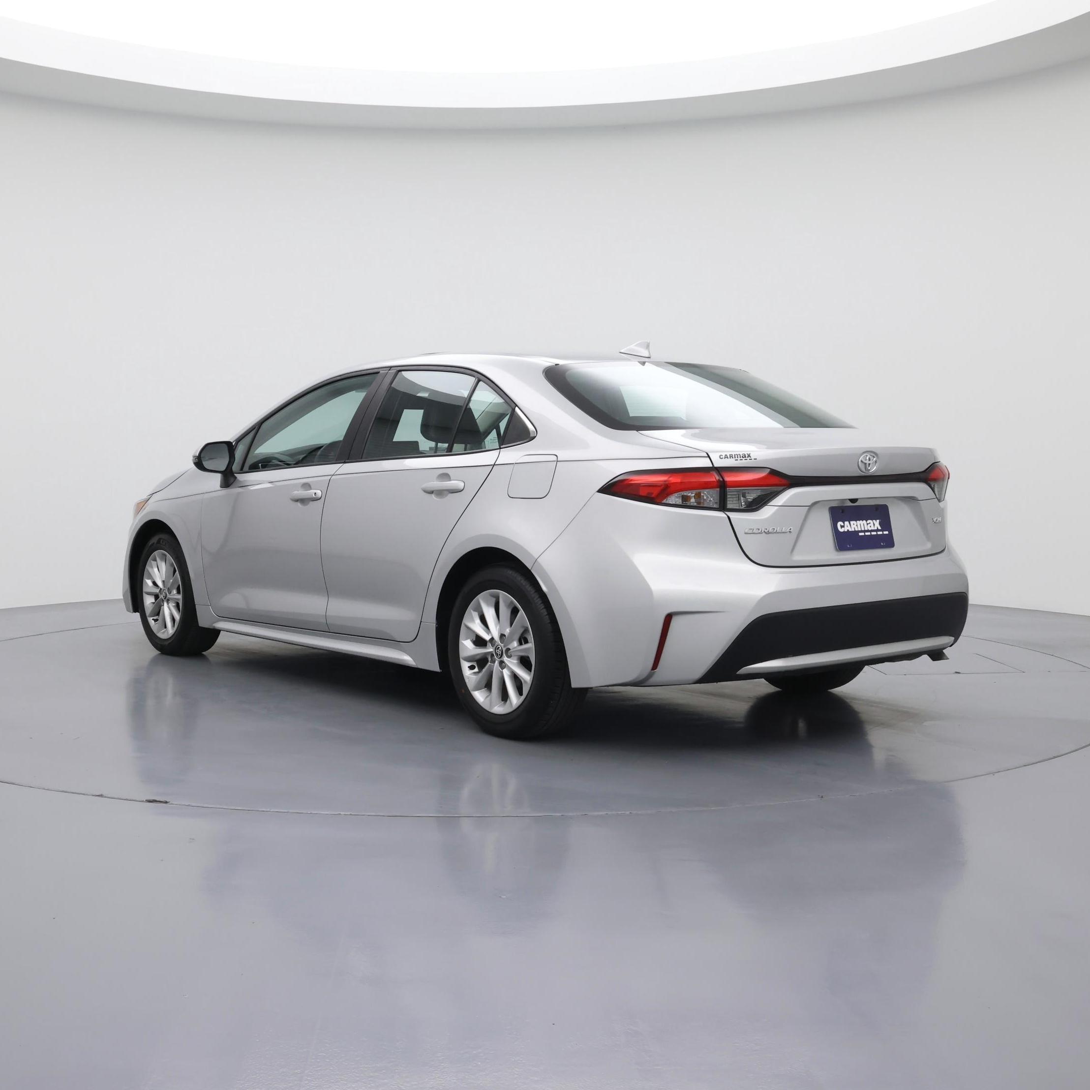 Thumbnail: 2021 Toyota Corolla - 2