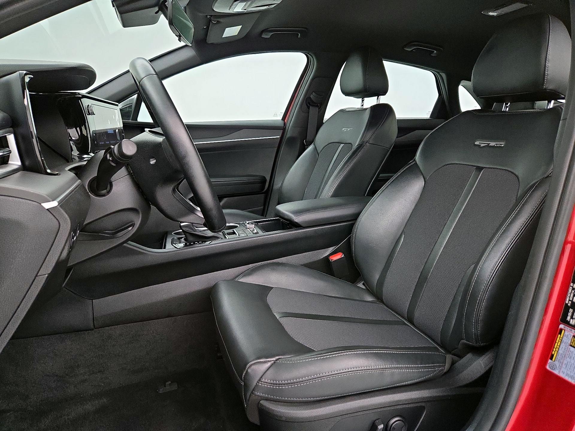 Thumbnail: 2022 Kia K5 - 11