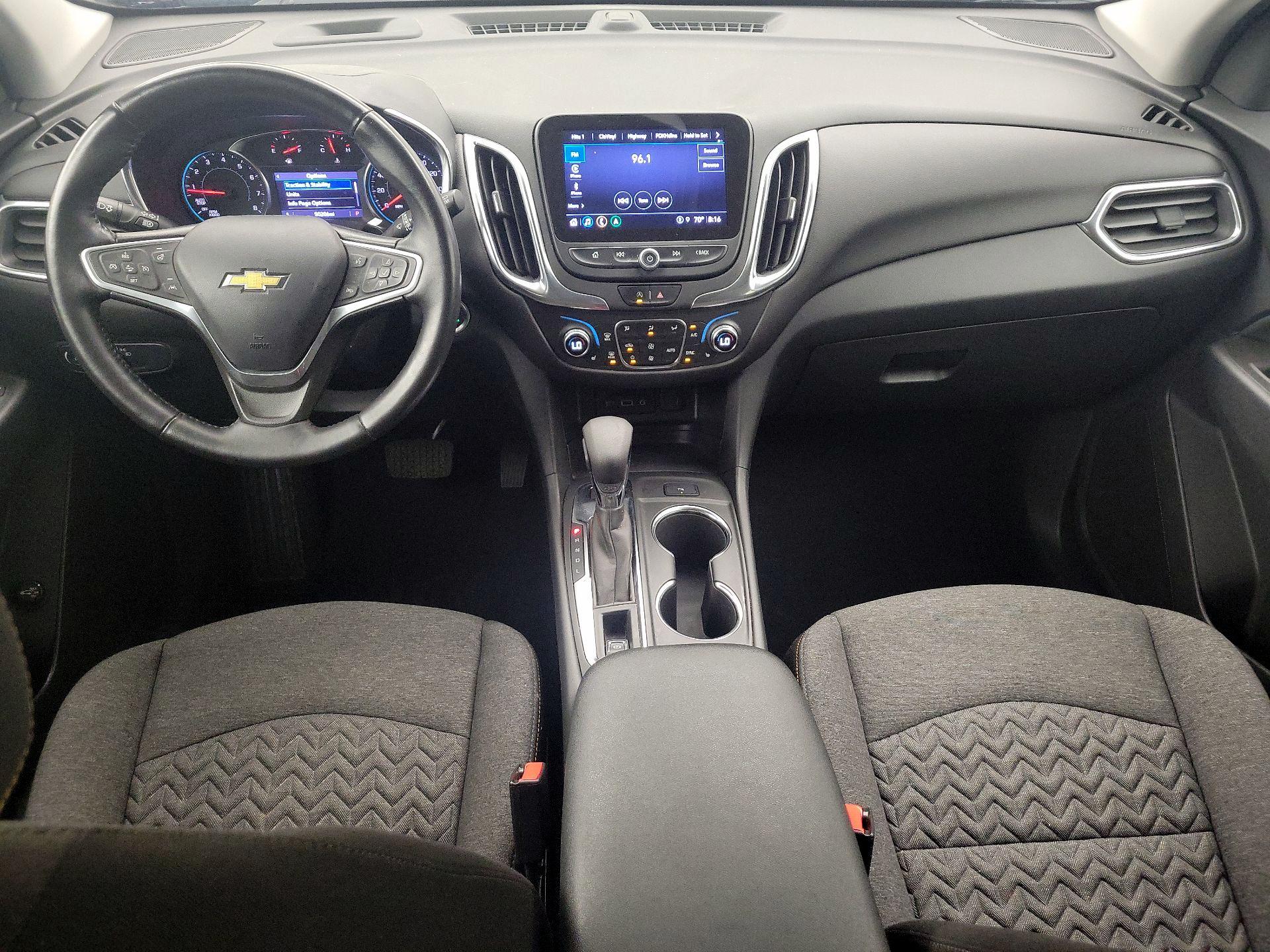 Thumbnail: 2022 Chevrolet Equinox - 9