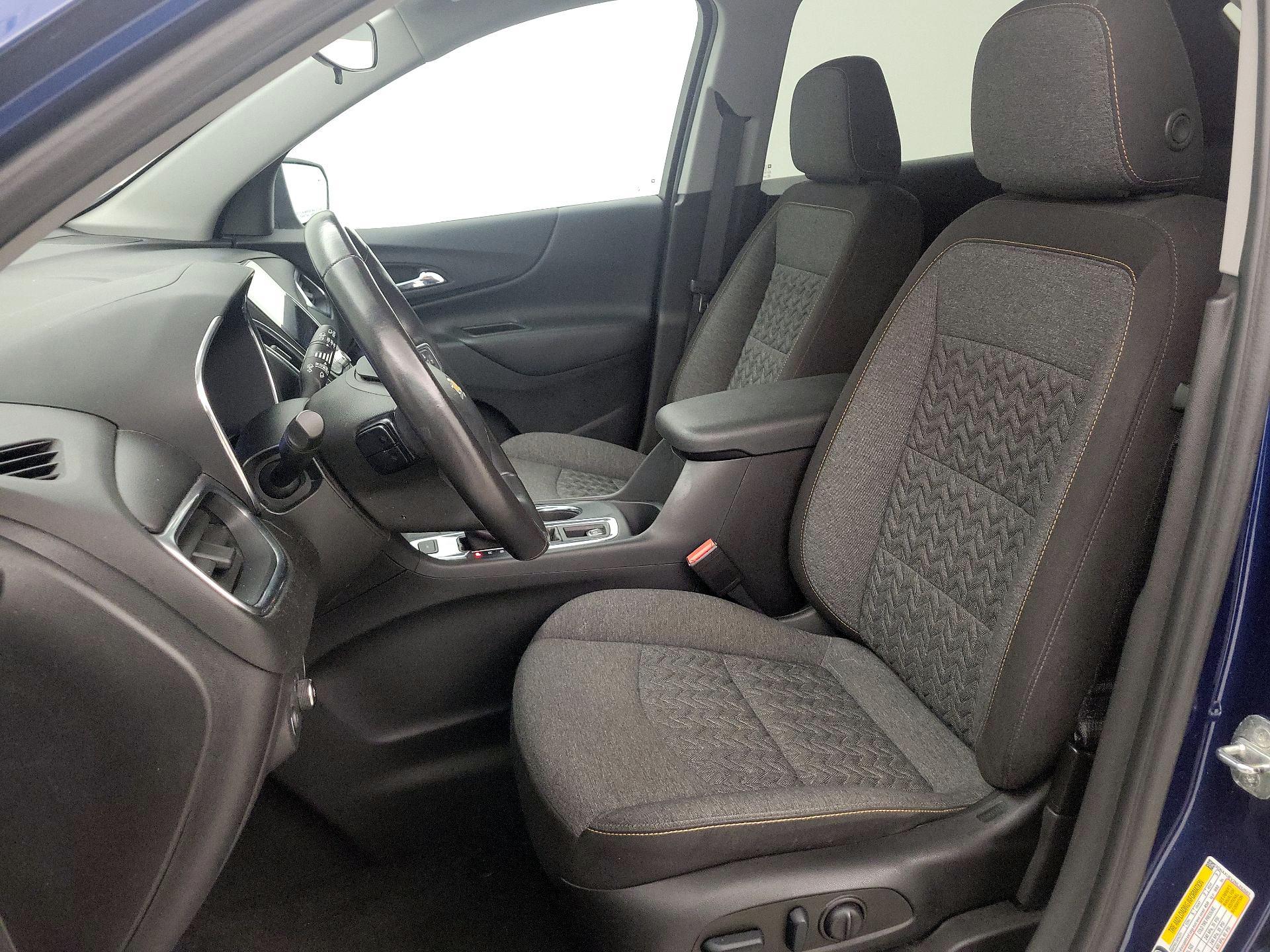 Thumbnail: 2022 Chevrolet Equinox - 11