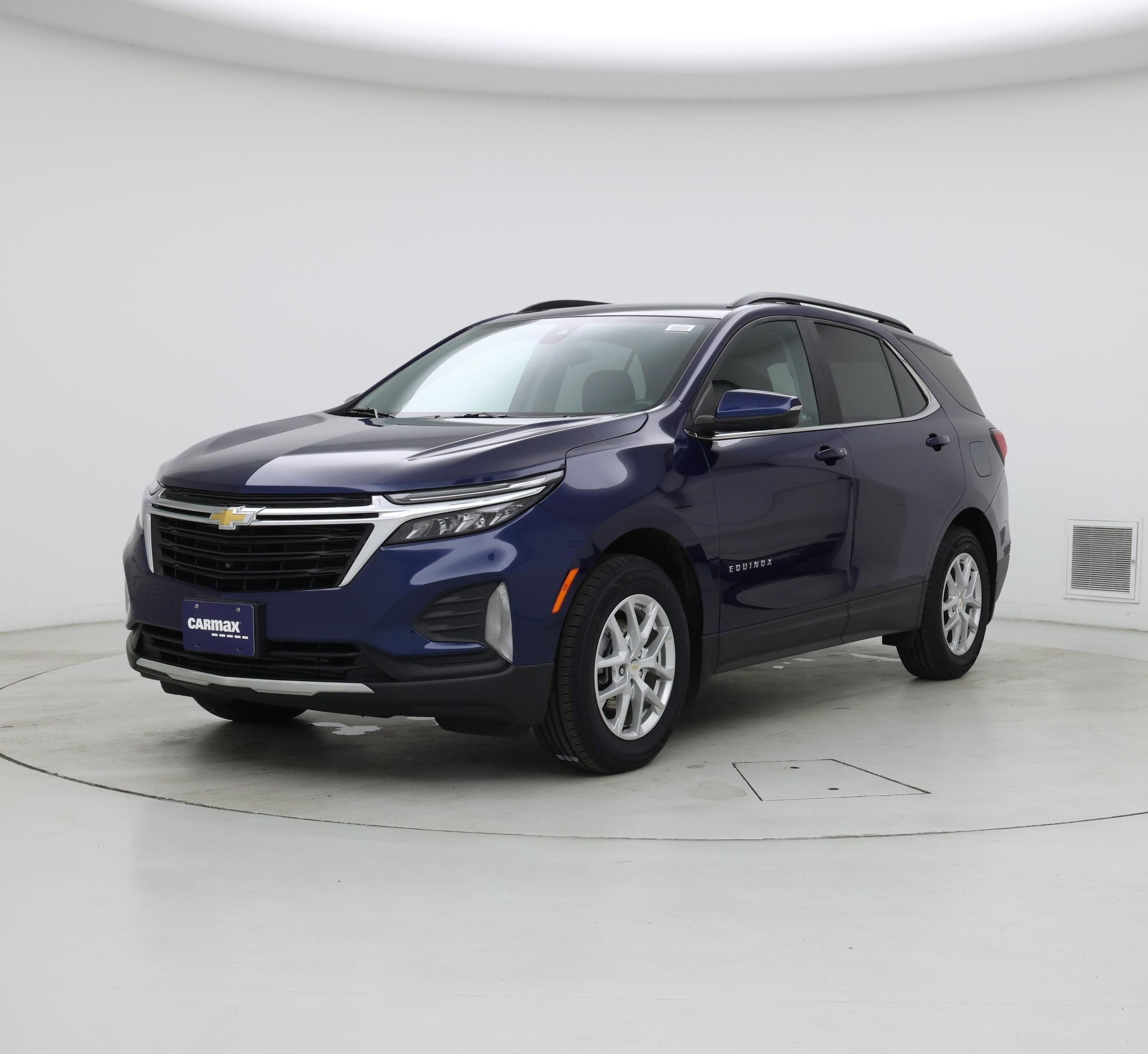 Thumbnail: 2022 Chevrolet Equinox - 4