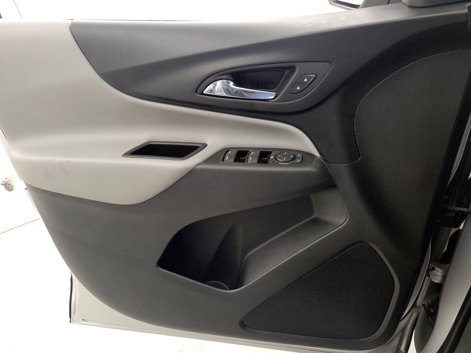 Thumbnail: 2021 Chevrolet Equinox - 12