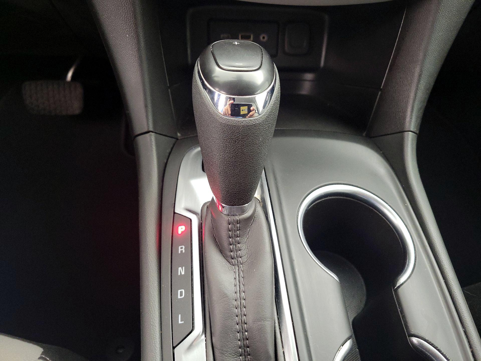 Thumbnail: 2021 Chevrolet Equinox - 17