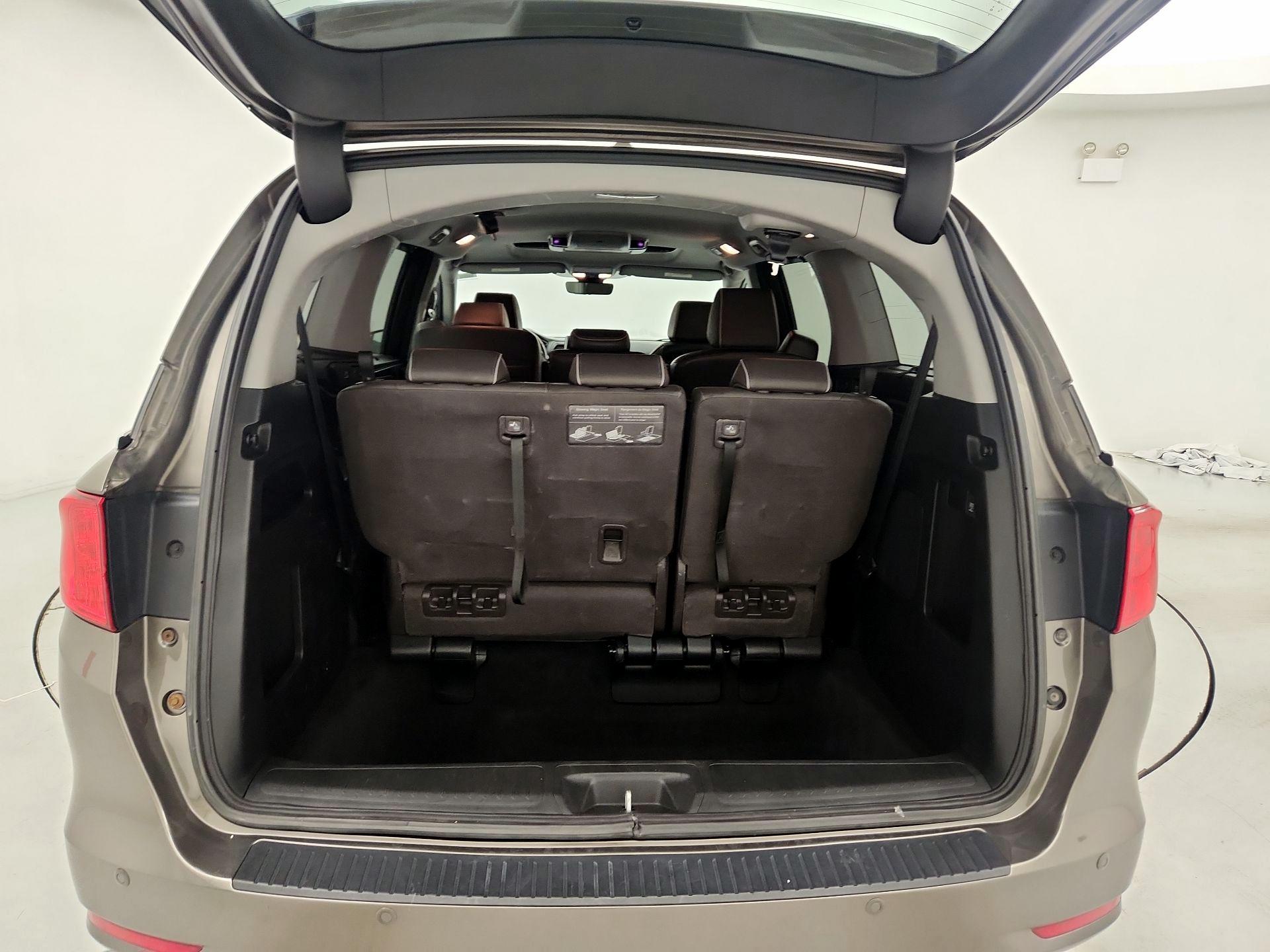 Thumbnail: 2023 Honda Odyssey - 20