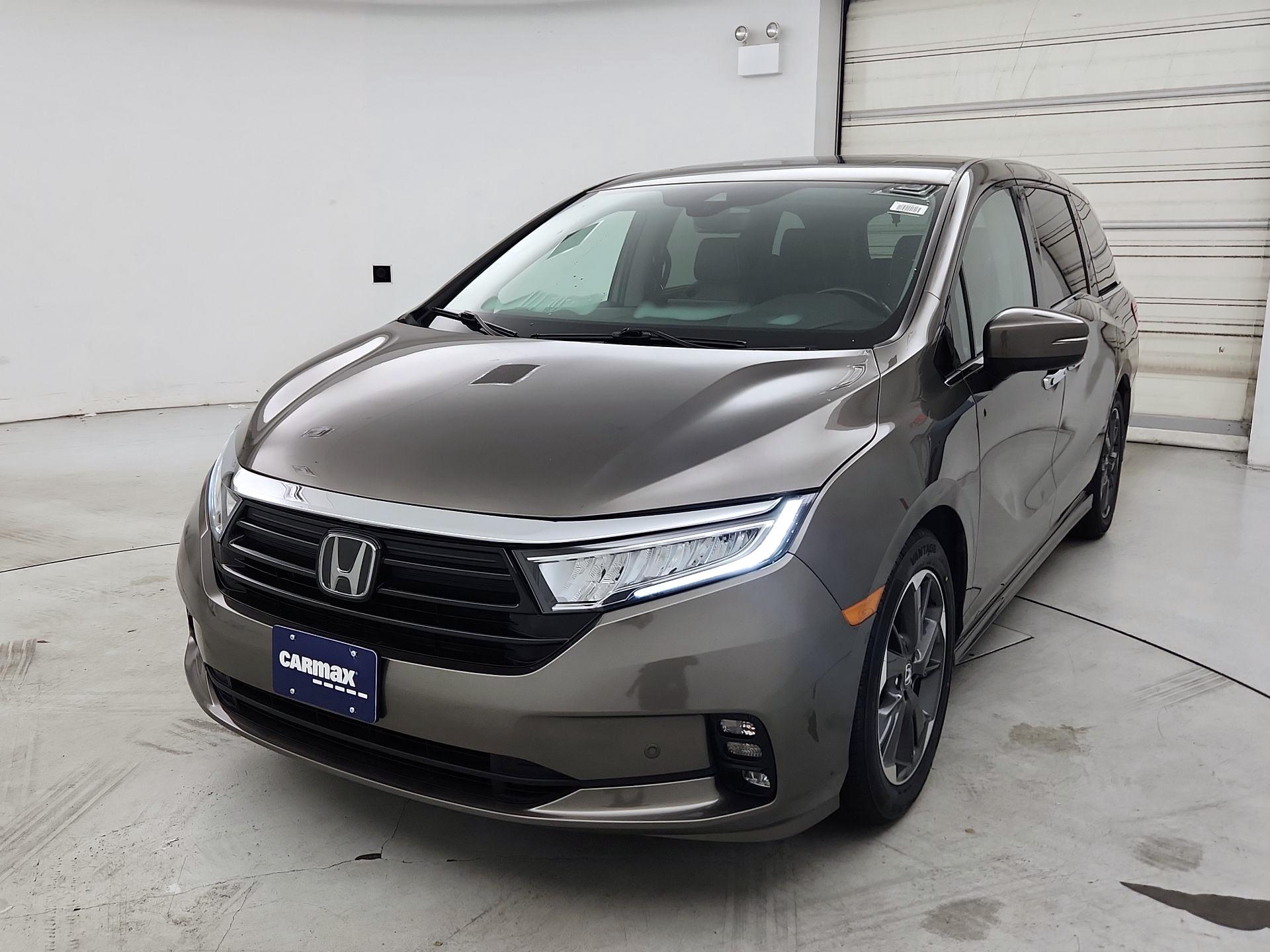 Thumbnail: 2023 Honda Odyssey - 3