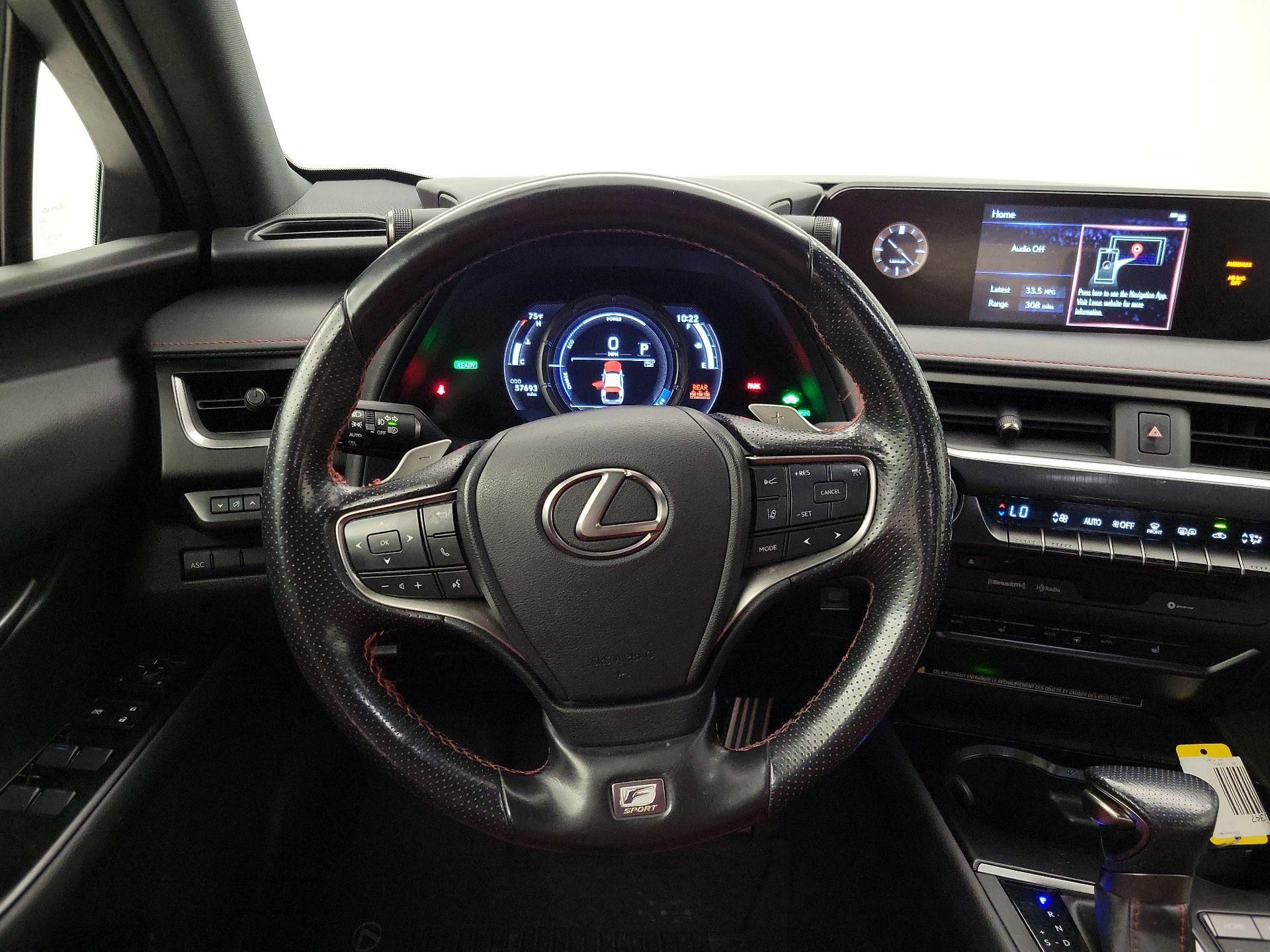 Thumbnail: 2020 Lexus UX - 10