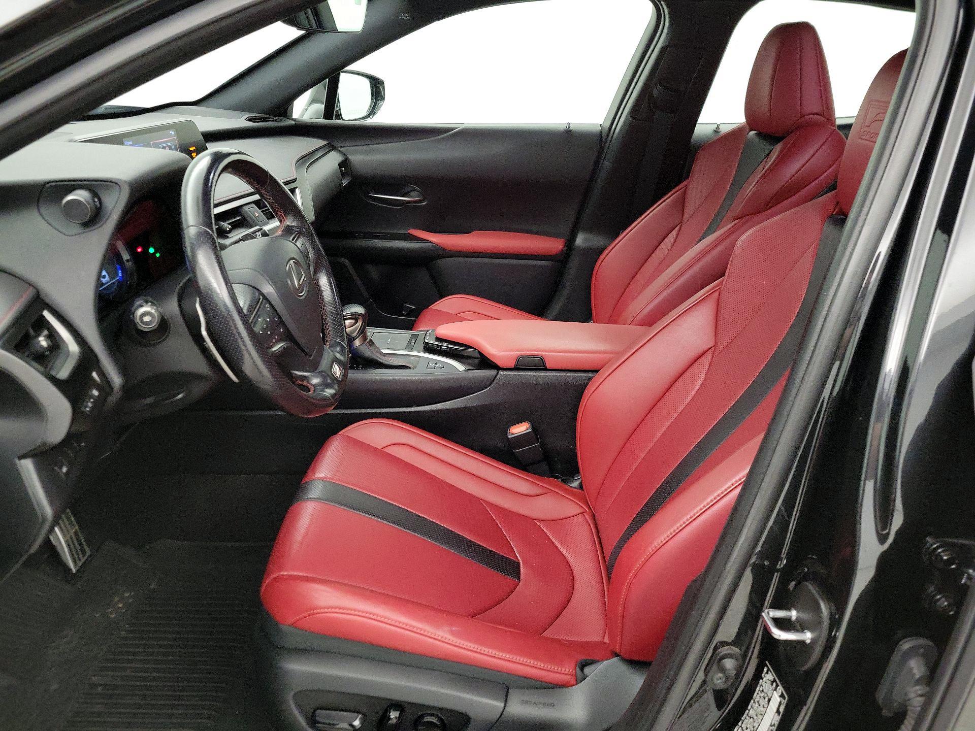 Thumbnail: 2020 Lexus UX - 11