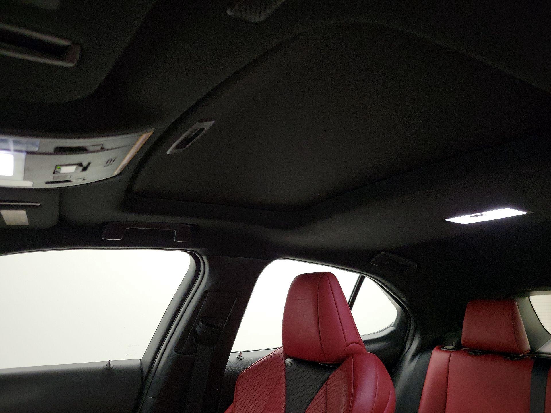 Thumbnail: 2020 Lexus UX - 19