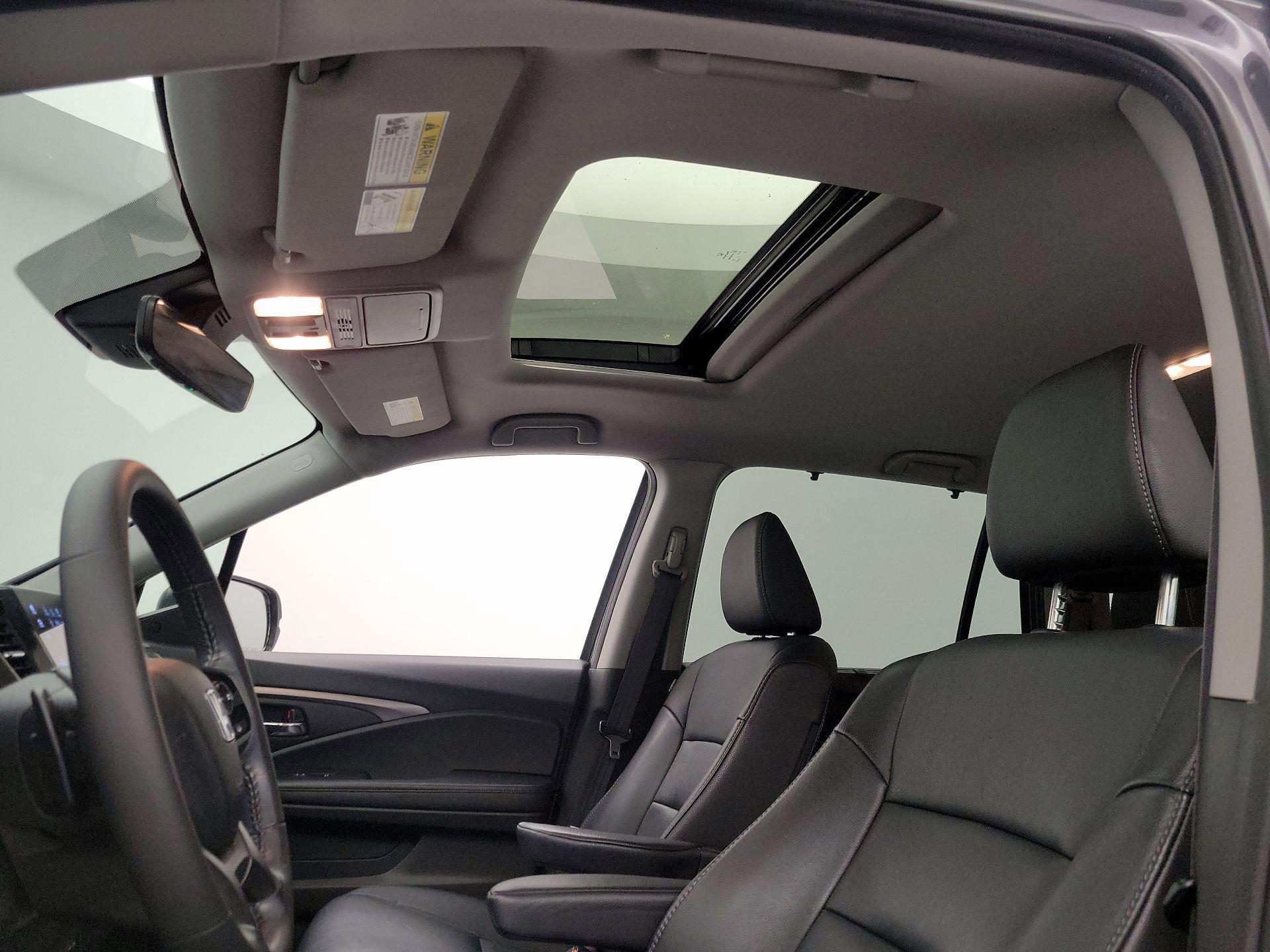 Thumbnail: 2022 Honda Pilot - 19