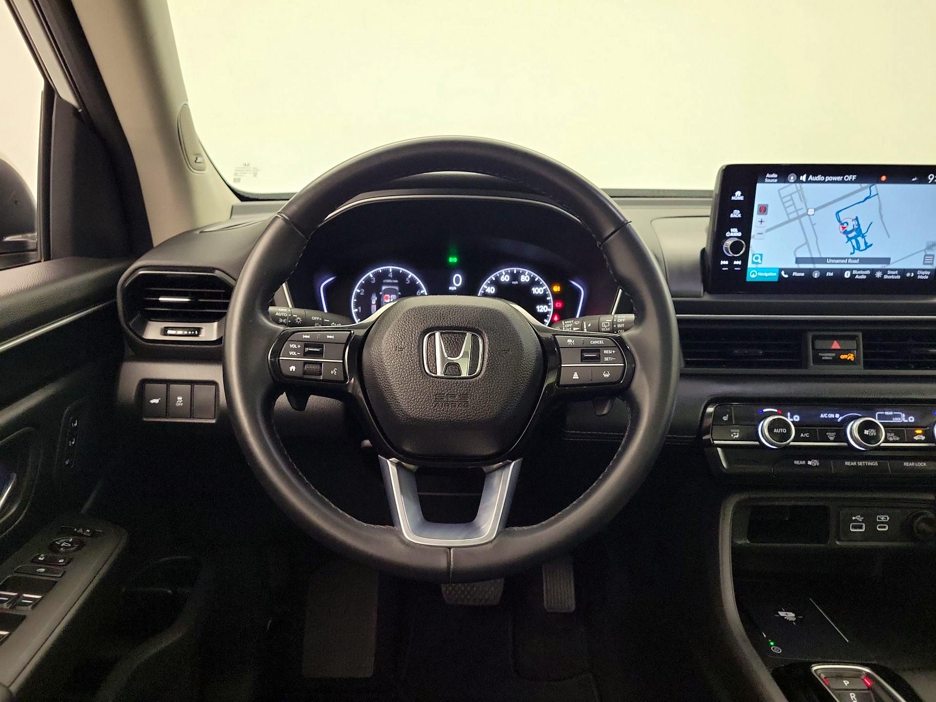 Thumbnail: 2023 Honda Pilot - 10