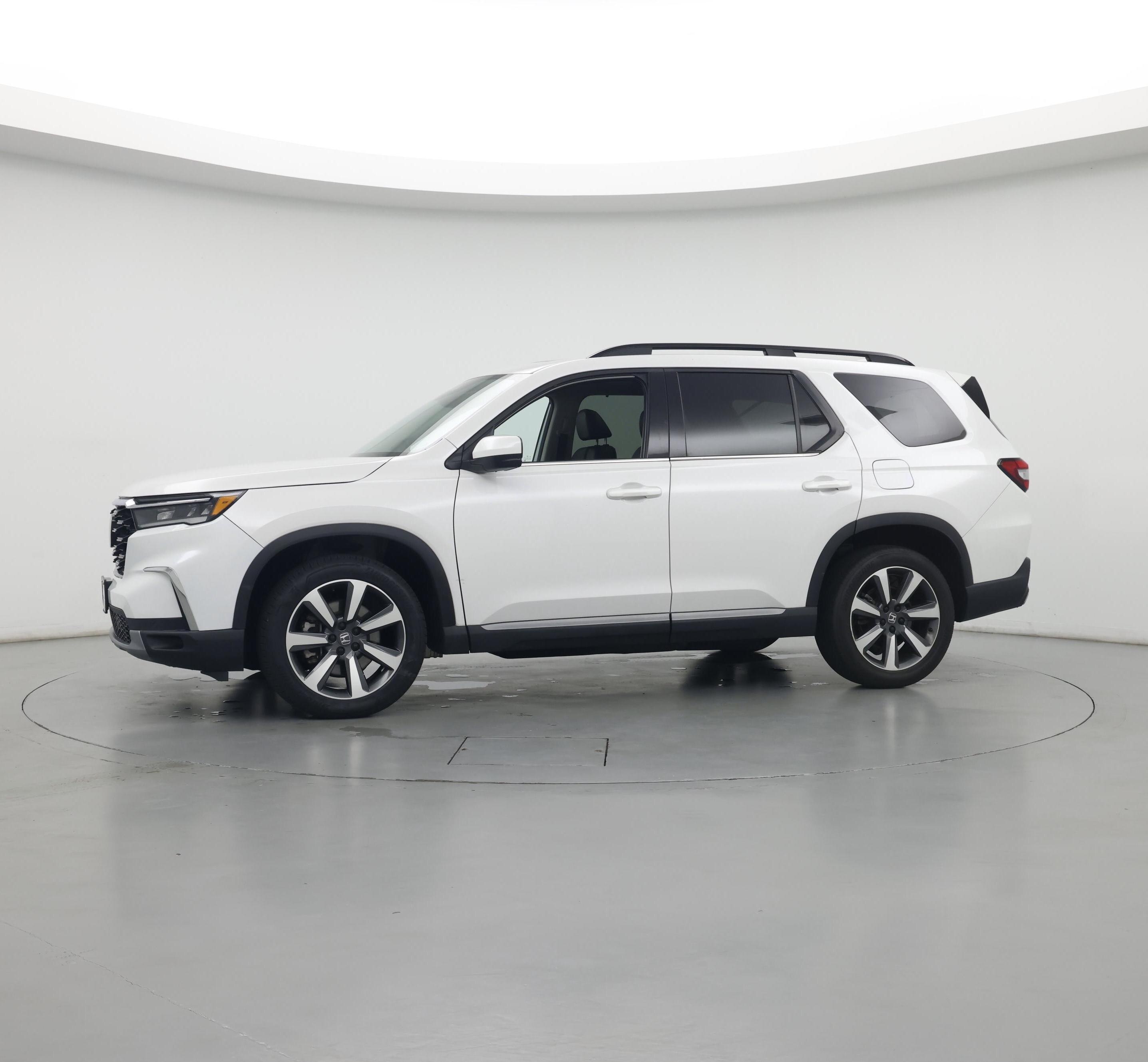 Thumbnail: 2023 Honda Pilot - 5