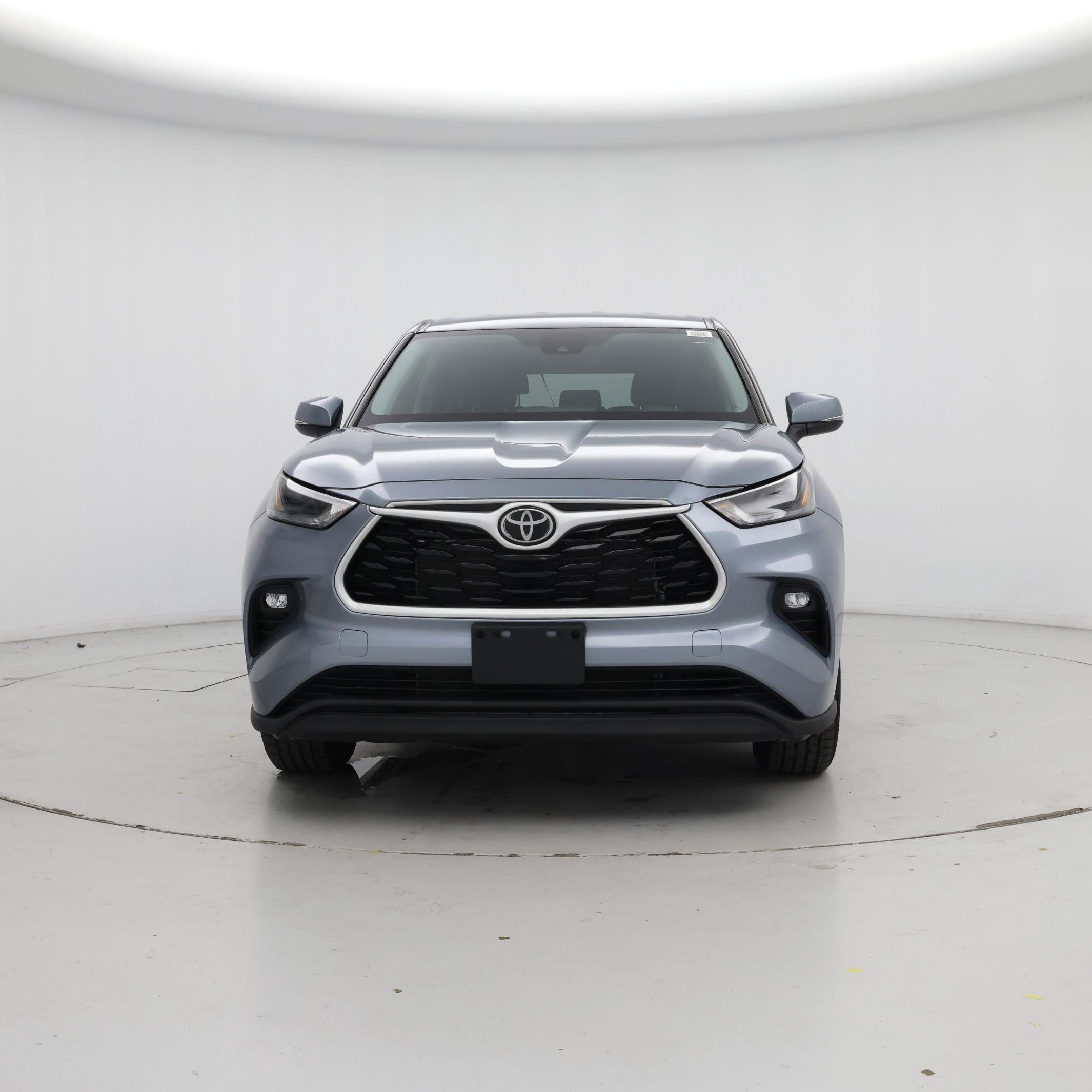 Thumbnail: 2022 Toyota Highlander - 5