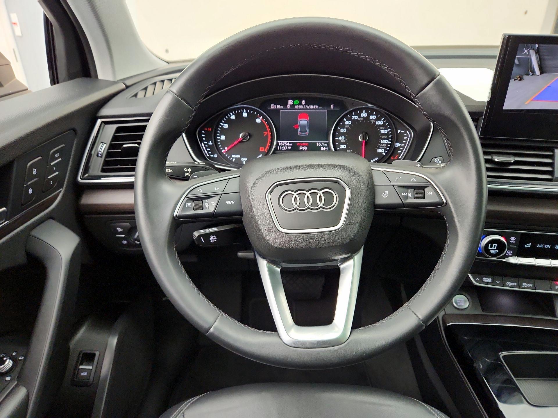 Thumbnail: 2021 Audi Q5 - 10