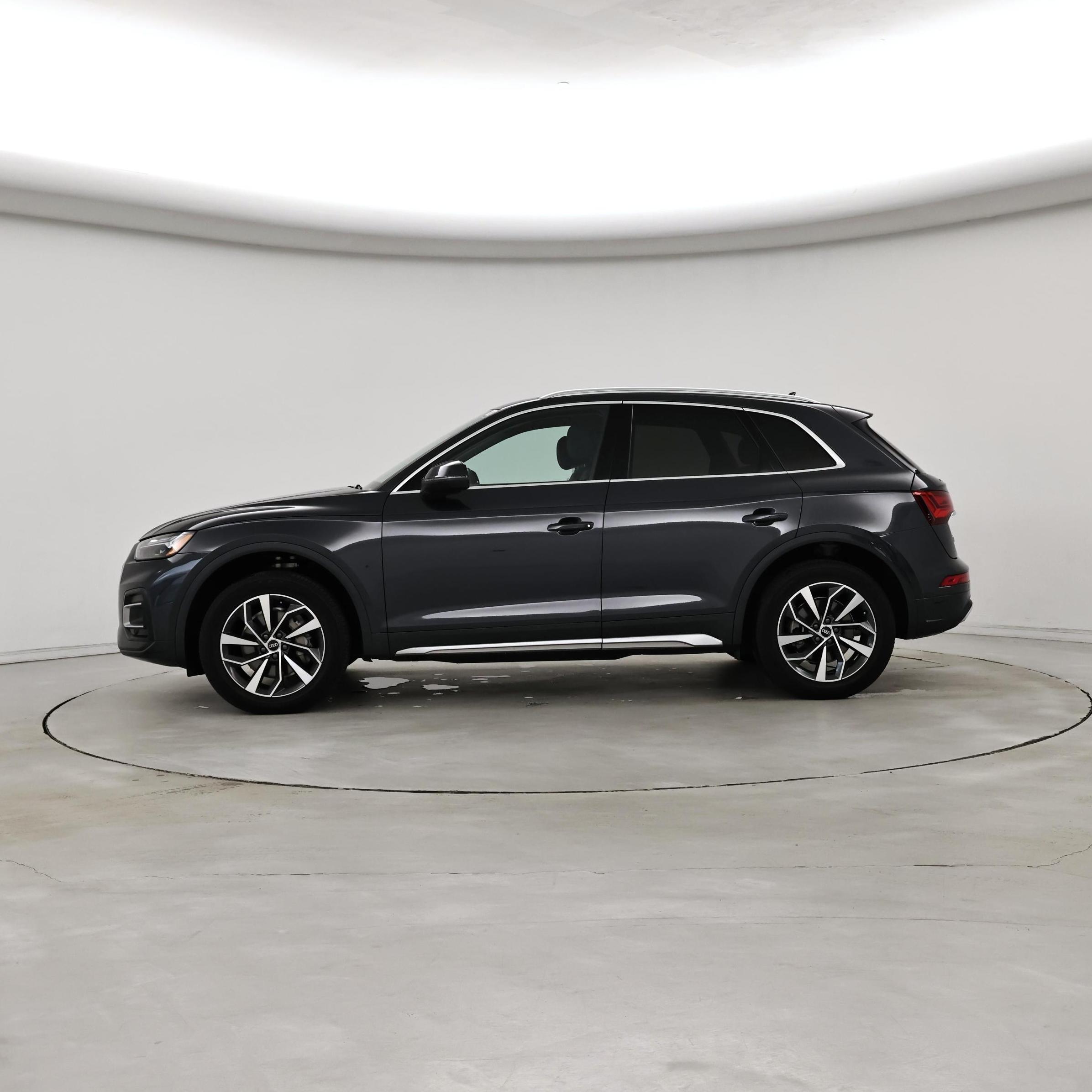 Thumbnail: 2021 Audi Q5 - 3