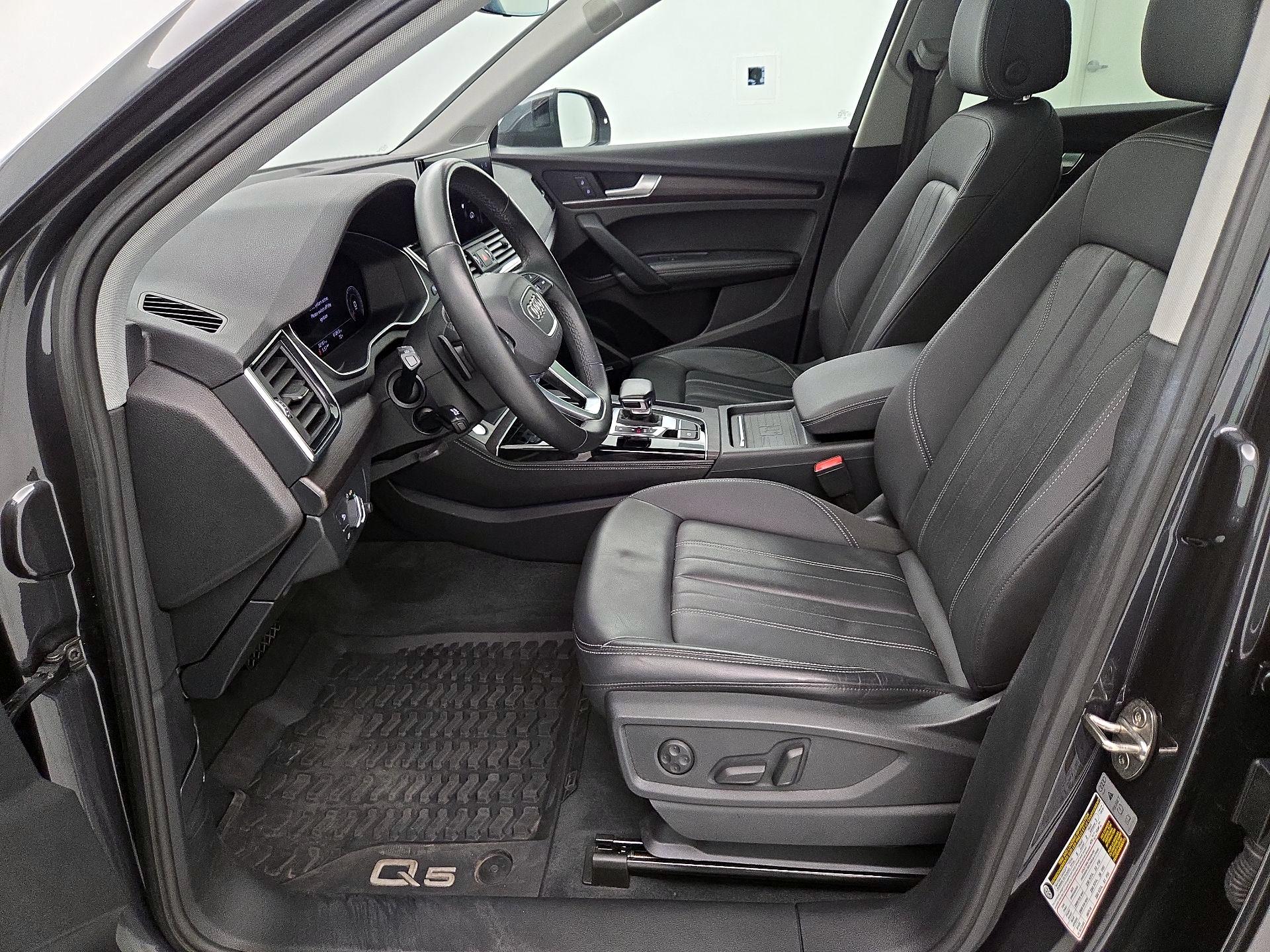Thumbnail: 2021 Audi Q5 - 11