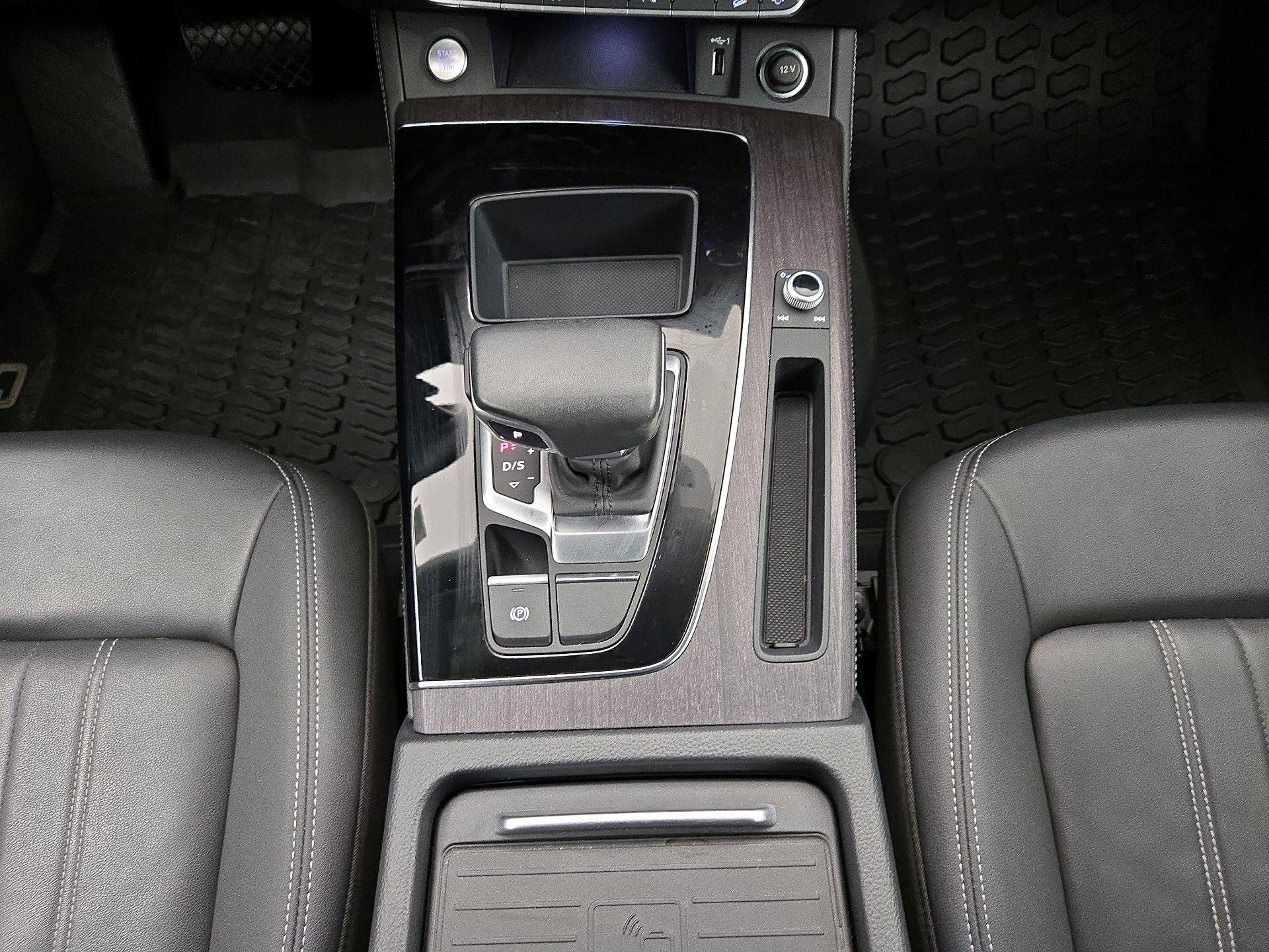 Thumbnail: 2021 Audi Q5 - 18