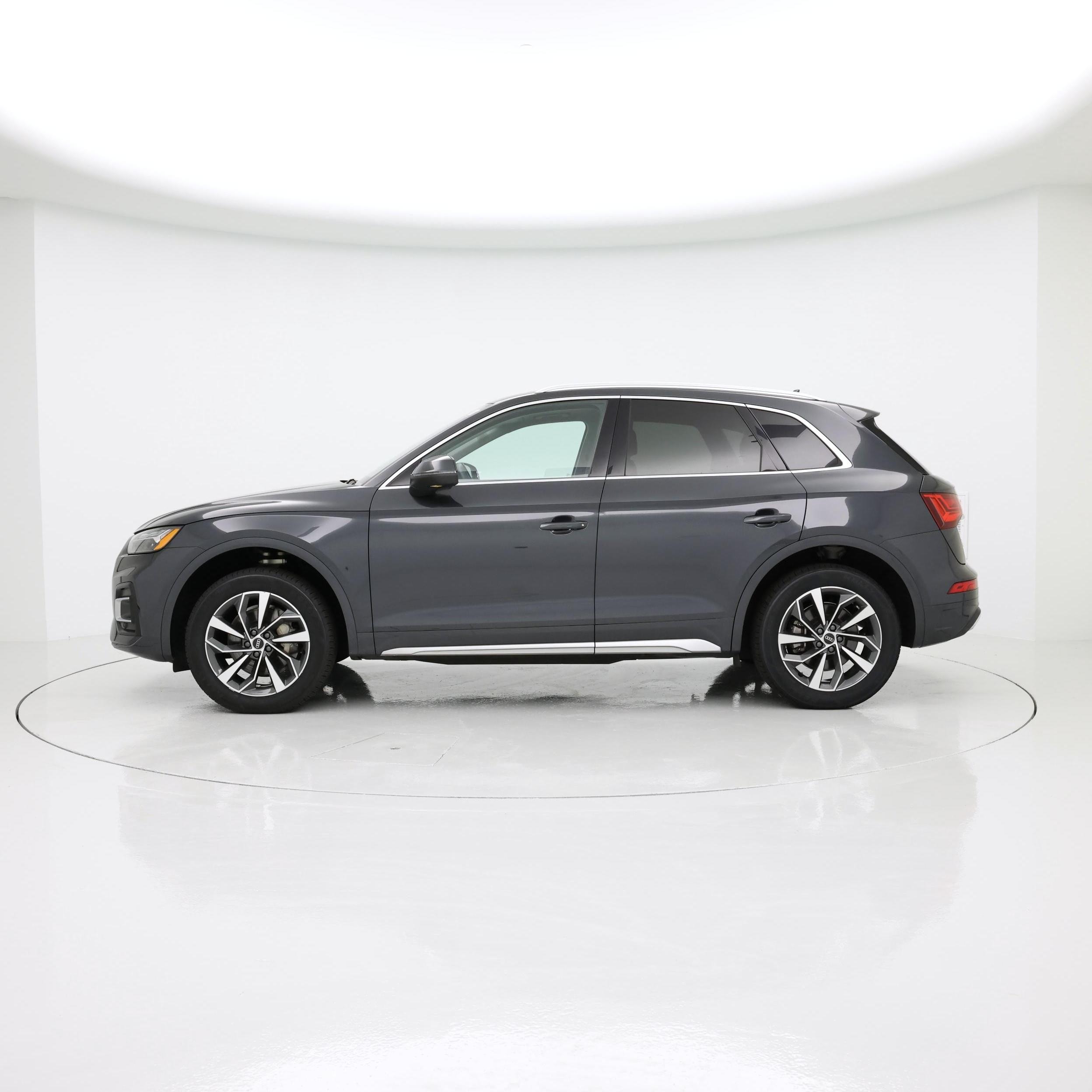 Thumbnail: 2021 Audi Q5 - 3