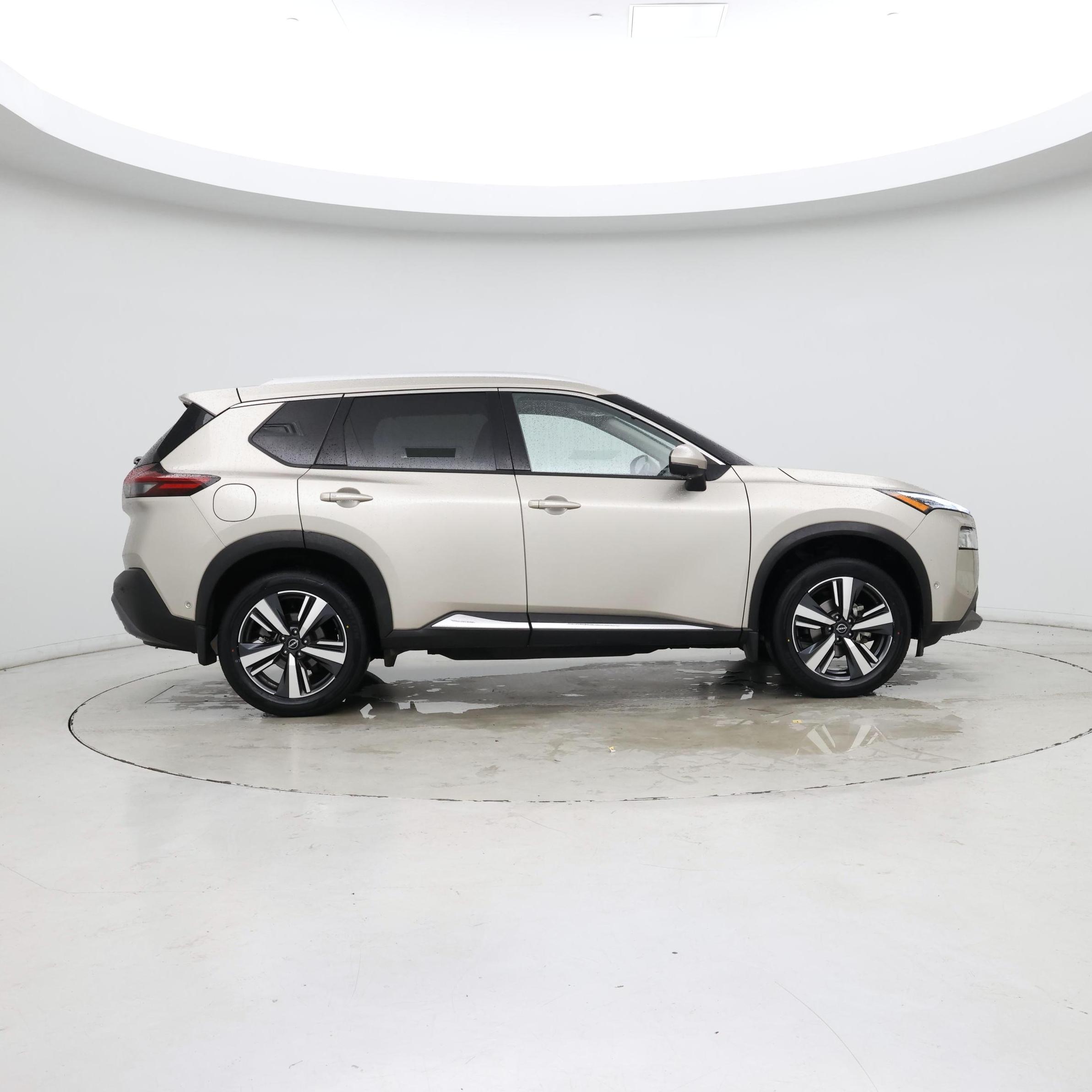 Thumbnail: 2022 Nissan Rogue - 7