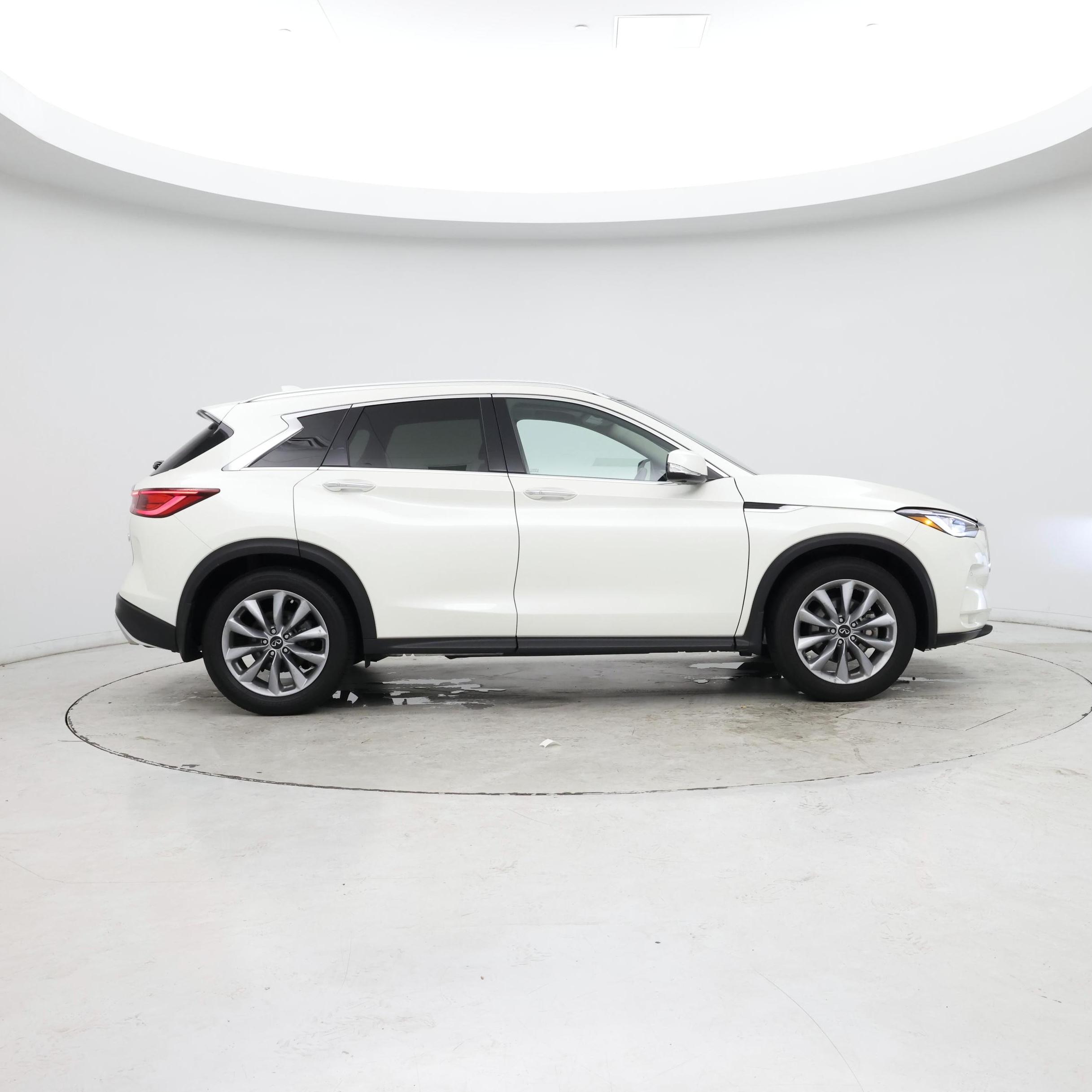 Thumbnail: 2022 INFINITI QX50 - 7