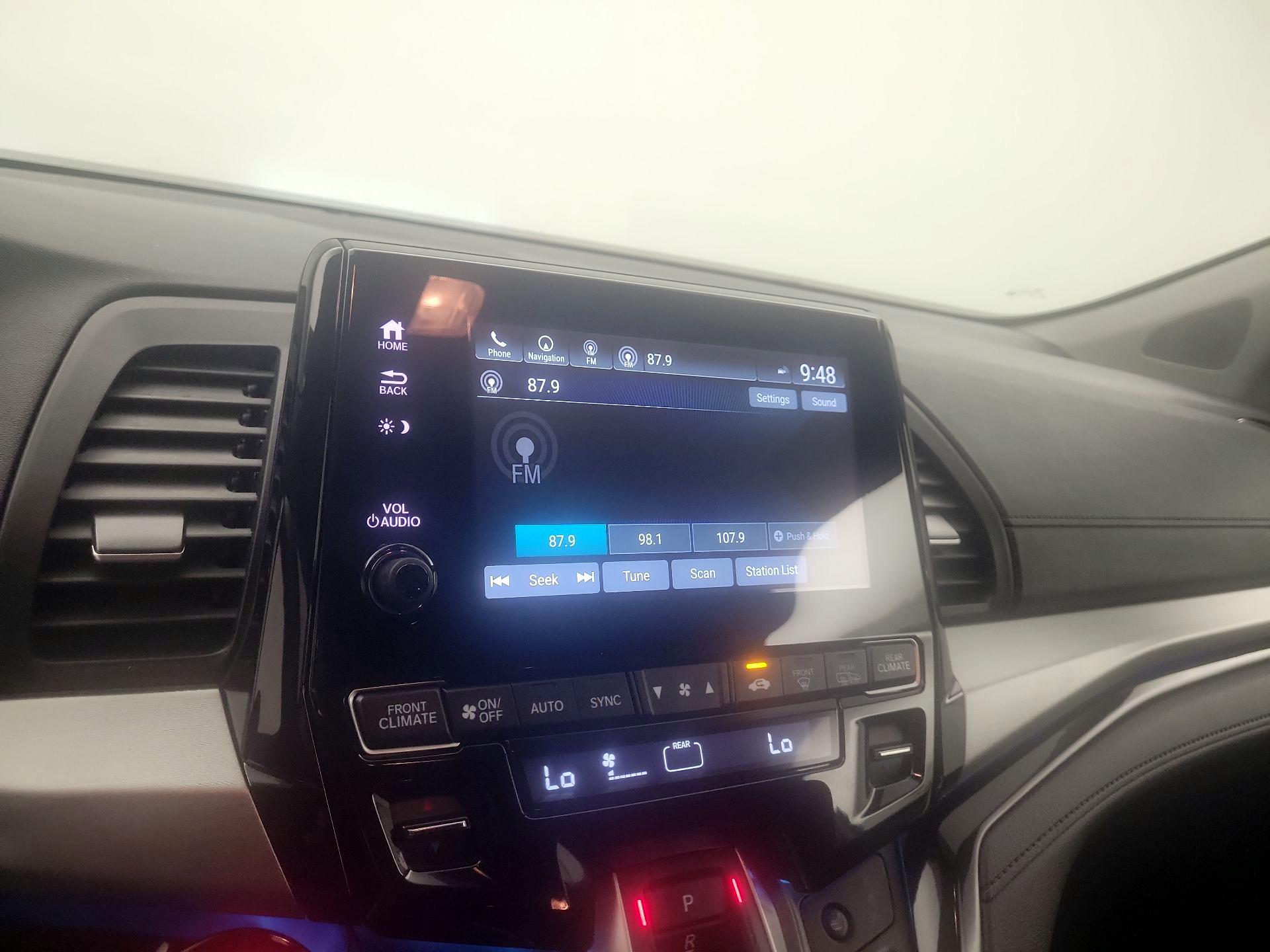 Thumbnail: 2022 Honda Odyssey - 16