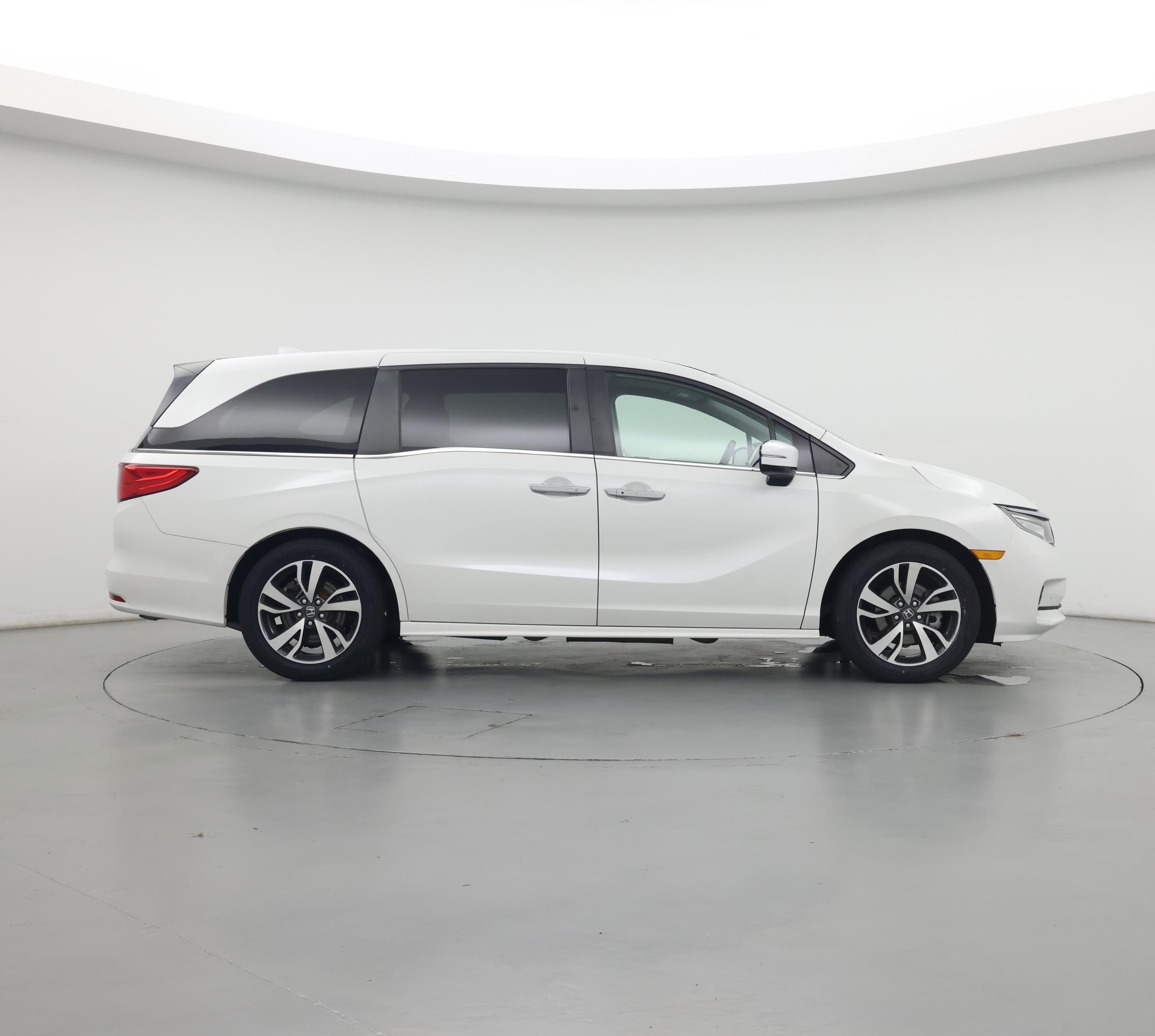 Thumbnail: 2022 Honda Odyssey - 7