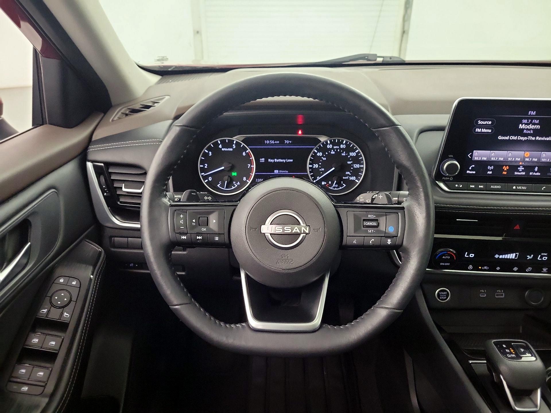 Thumbnail: 2022 Nissan Rogue - 10