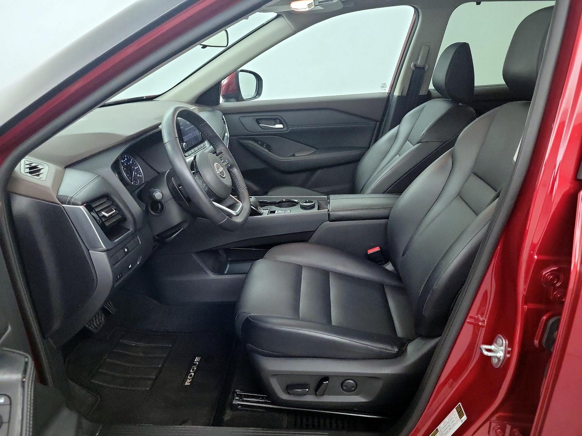 Thumbnail: 2022 Nissan Rogue - 11