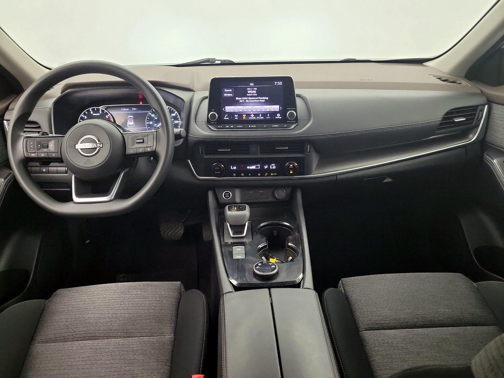Thumbnail: 2023 Nissan Rogue - 9