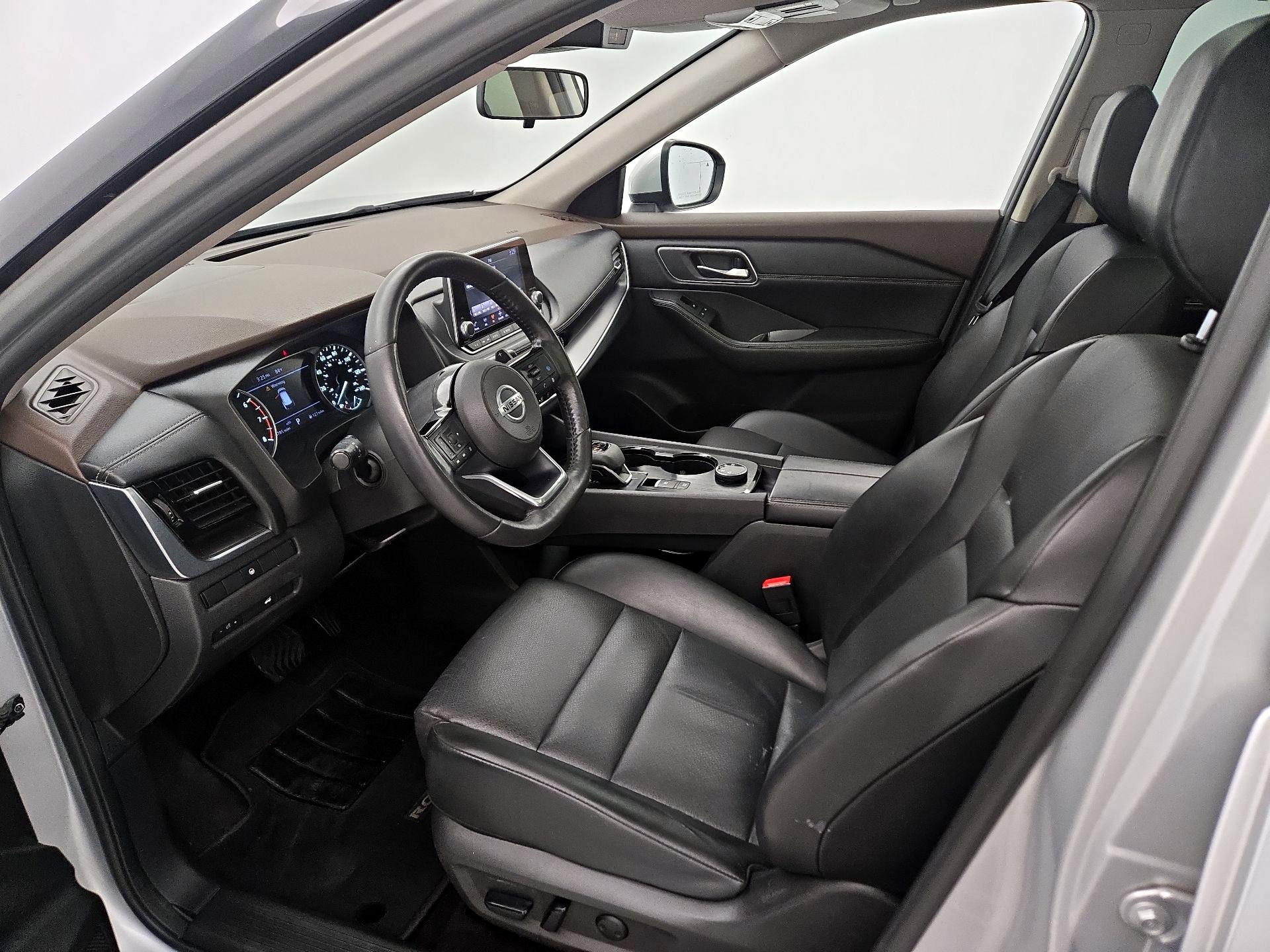 Thumbnail: 2021 Nissan Rogue - 11
