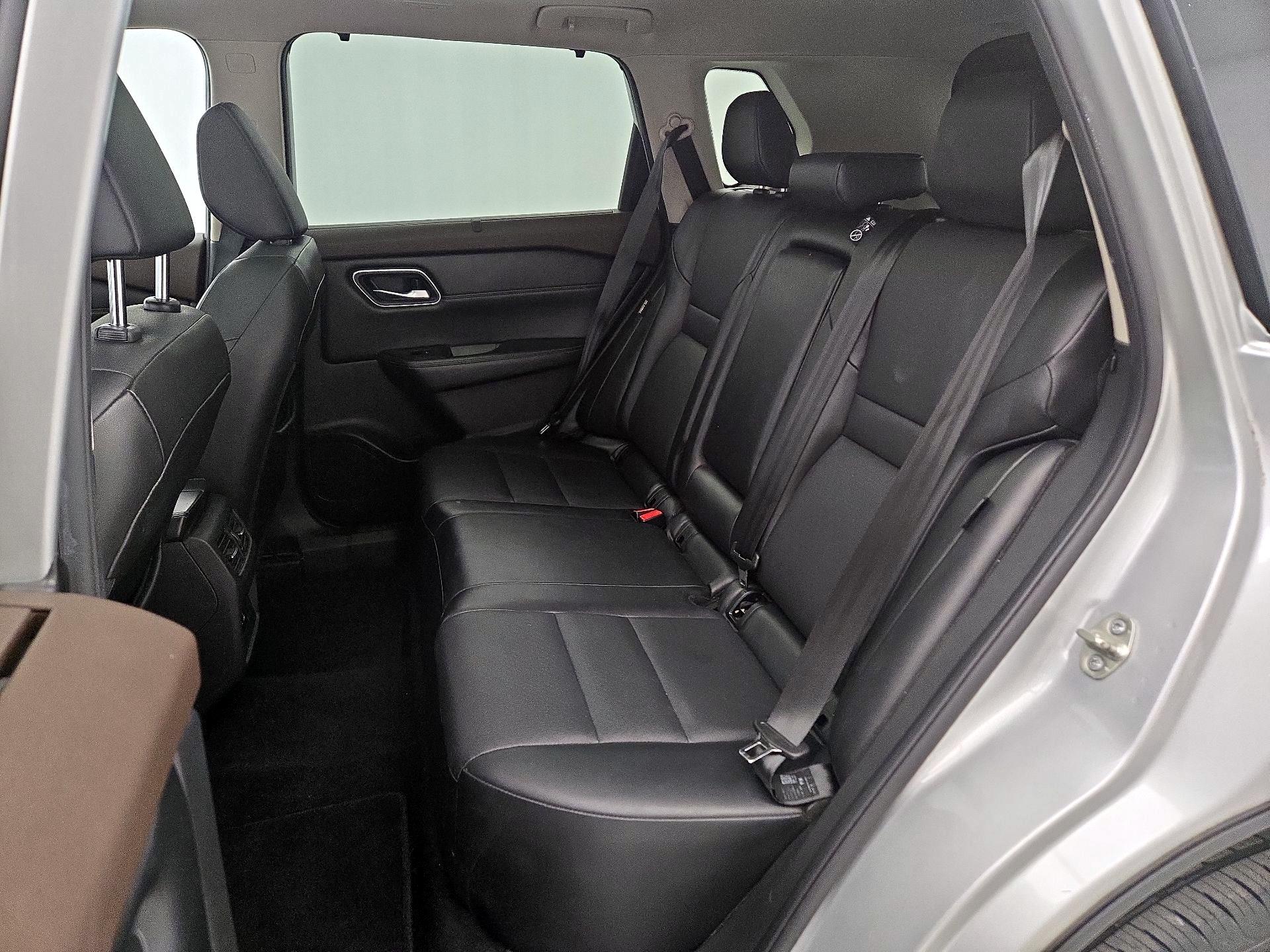 Thumbnail: 2021 Nissan Rogue - 20