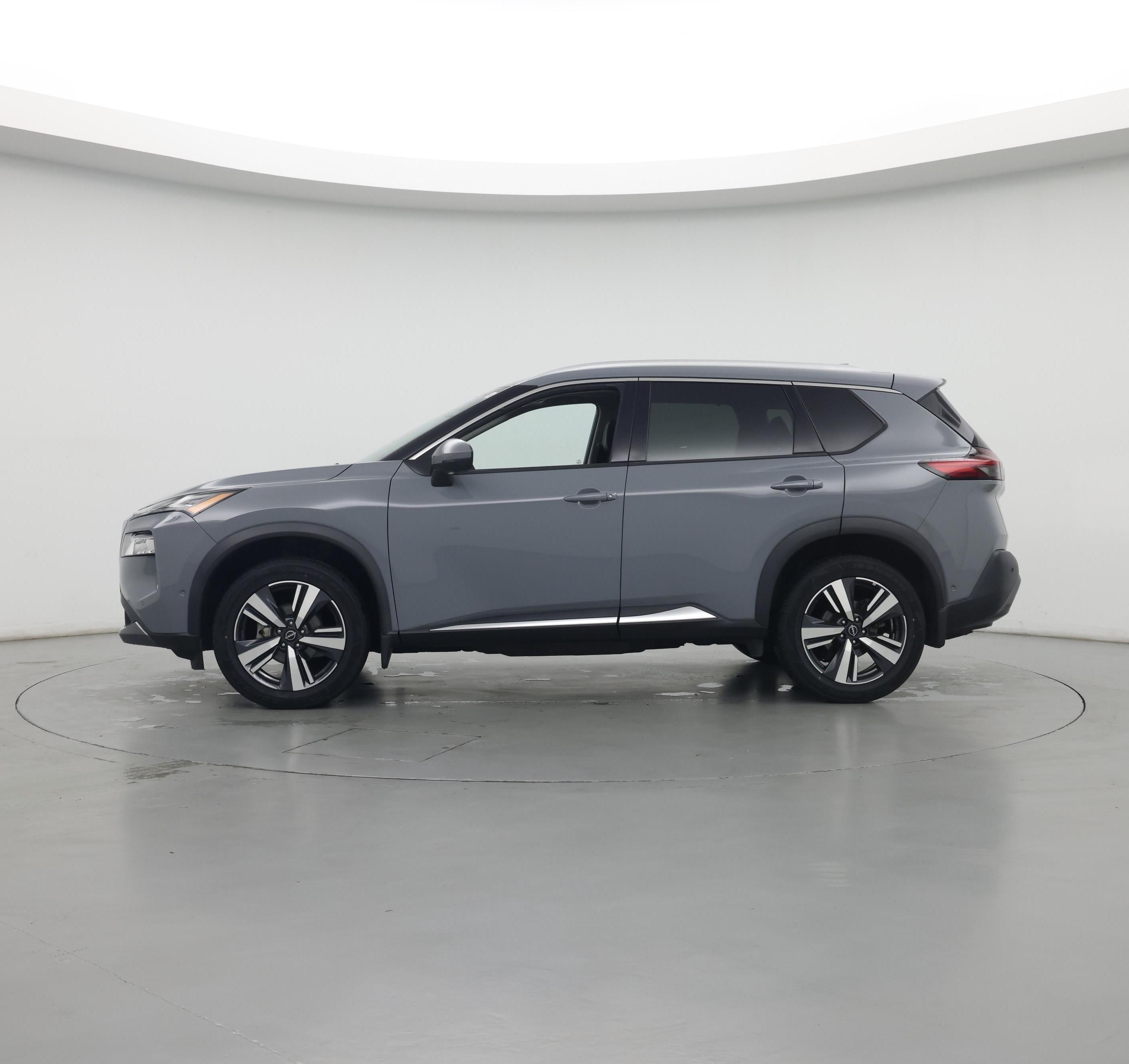 Thumbnail: 2022 Nissan Rogue - 3